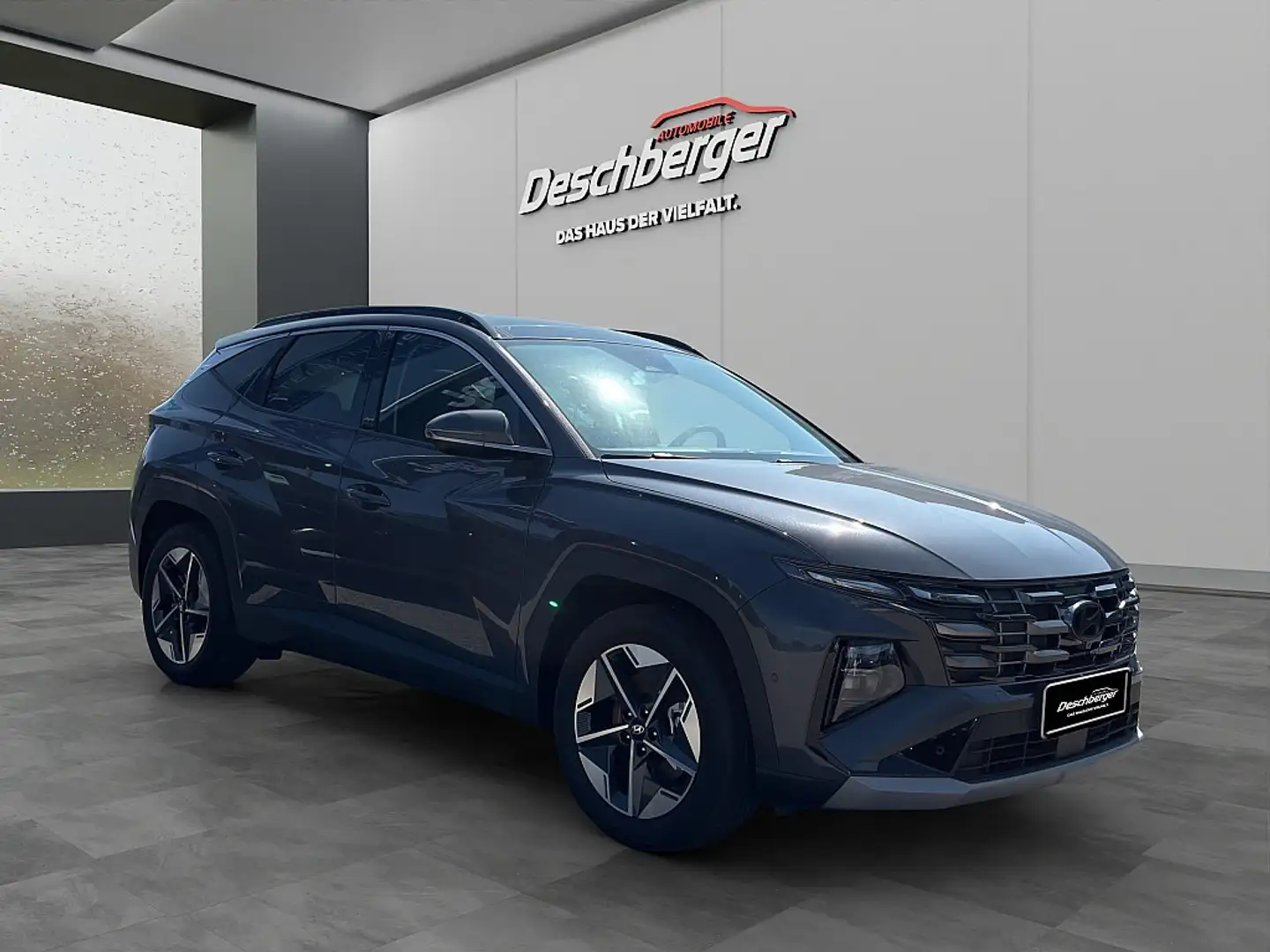 Hyundai TUCSON Tucson NX4 GO Plus 1,6 T-GDi 2WD 48V Grau - 2