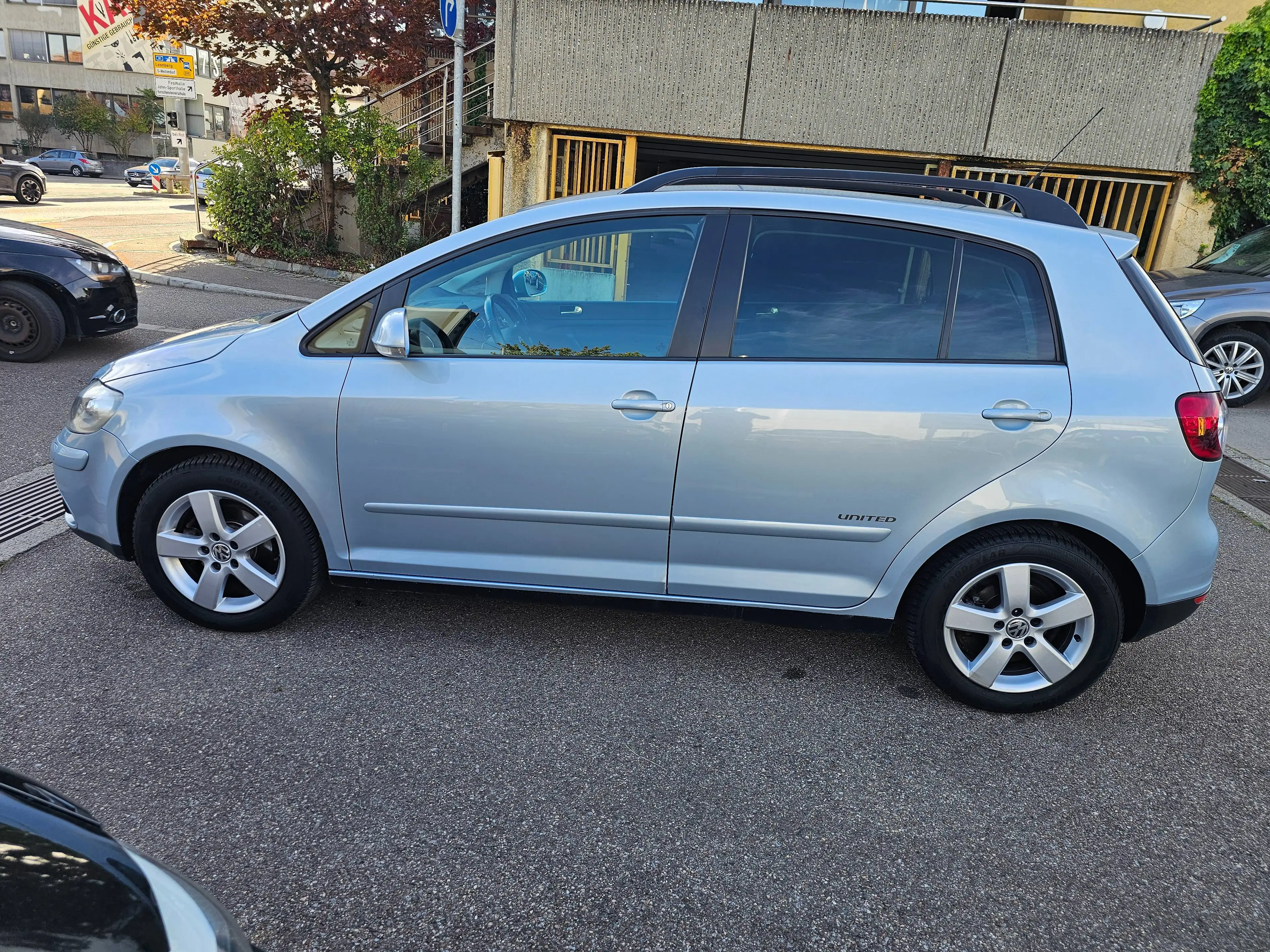 Volkswagen Golf Plus 1.6 United Automatik 1-Hand — photo 8