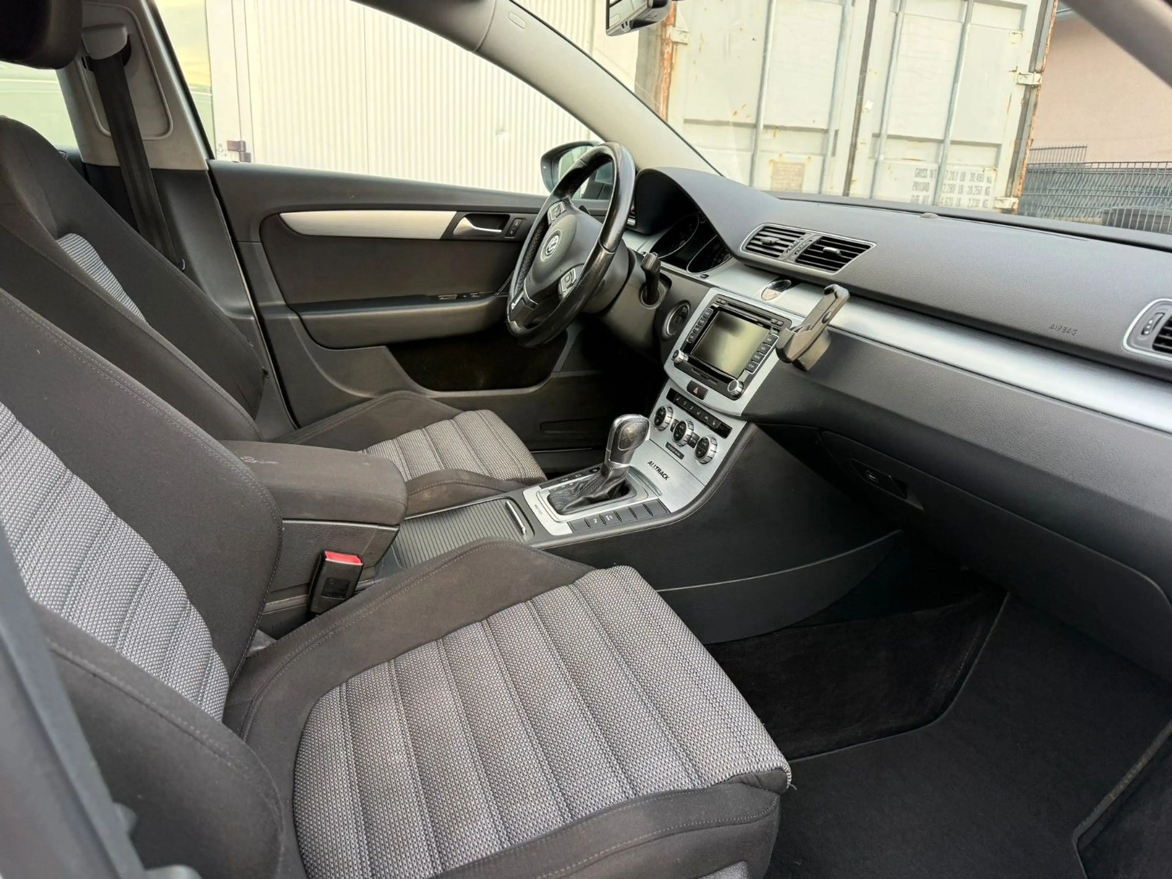 Volkswagen Passat Alltrack Variant 4Motion Xenon Navi — photo 12