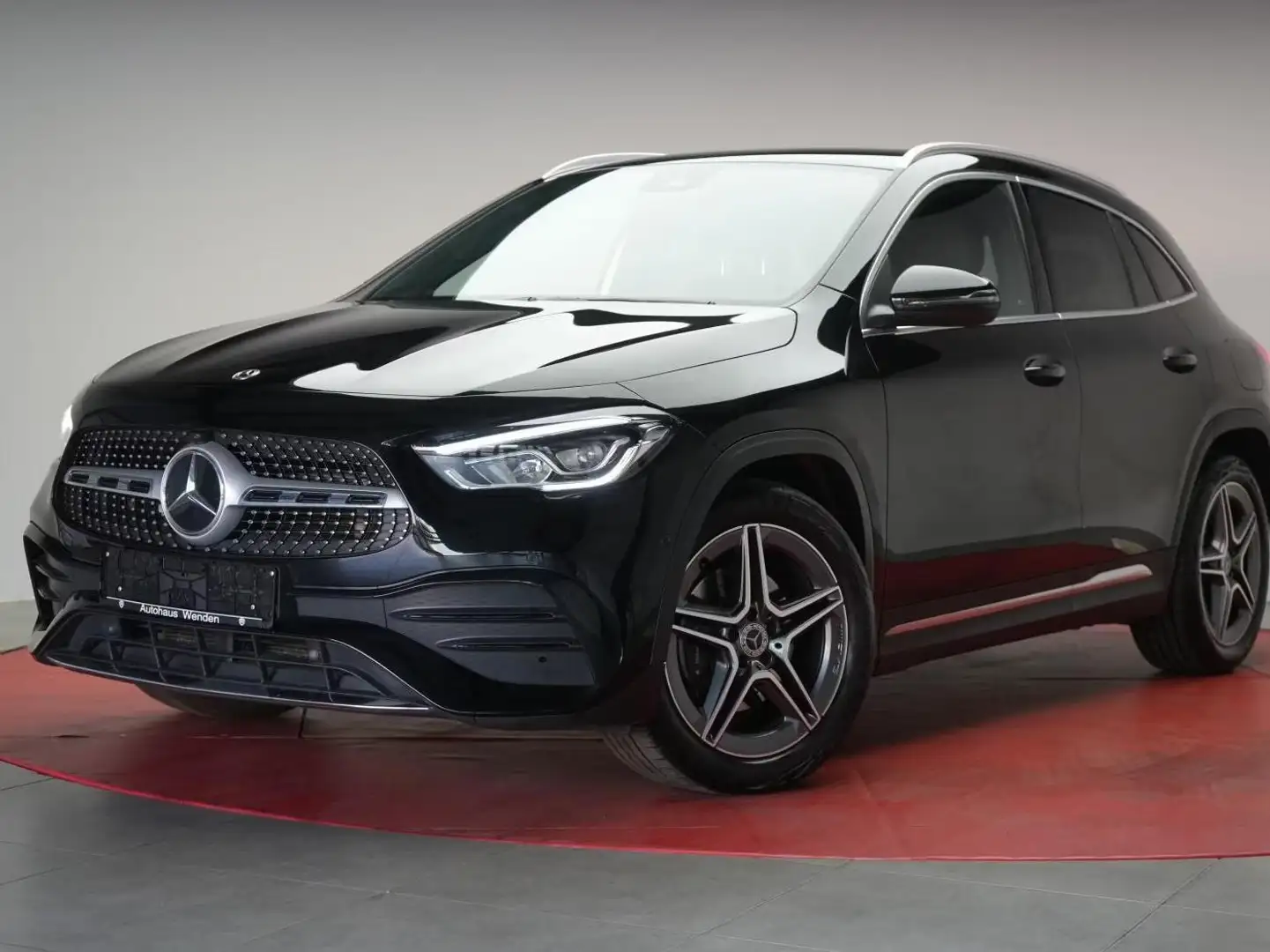 Mercedes-Benz GLA 220 AMG 8G-DCT NAVI/CAM/TEMP/LAN Negro - 1