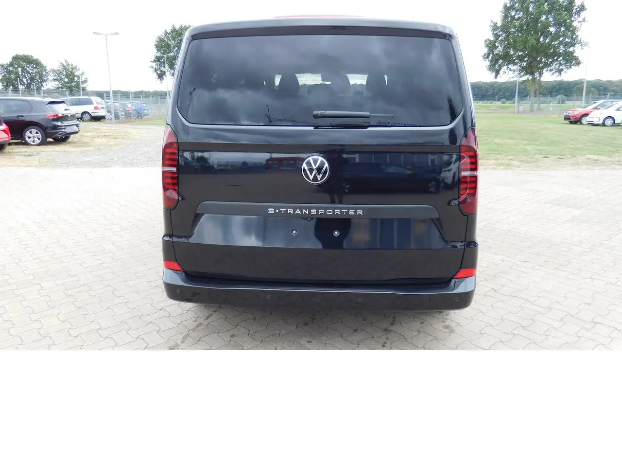Volkswagen T7 Transporter Elektro 9 Sitze Navi Klima, миниатюра 4
