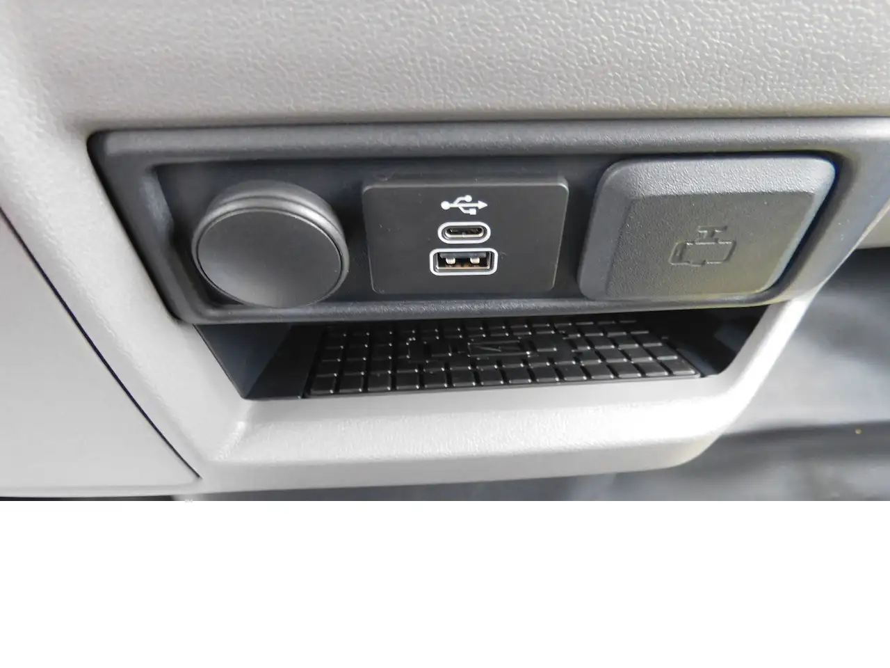 Volkswagen T7 Transporter Elektro 9 Sitze Navi Klima, миниатюра 18
