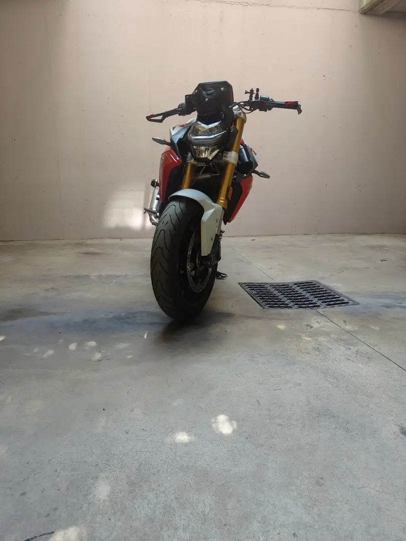 BMW F 900 R sport White - 1