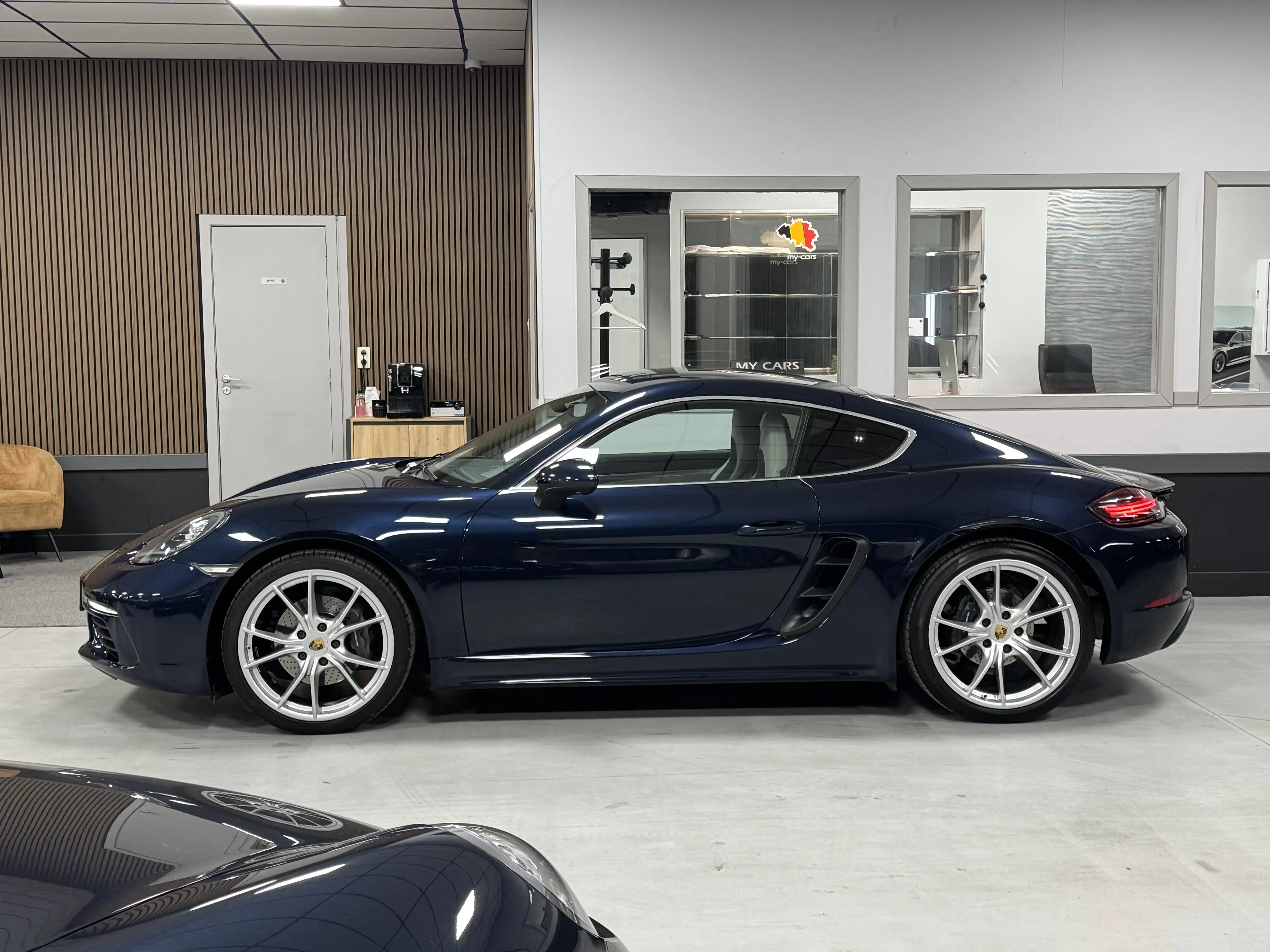 Porsche 718 2.0 Turbo Pdk Exhaust Sport Cuir Clim Gps Xenon — photo 8