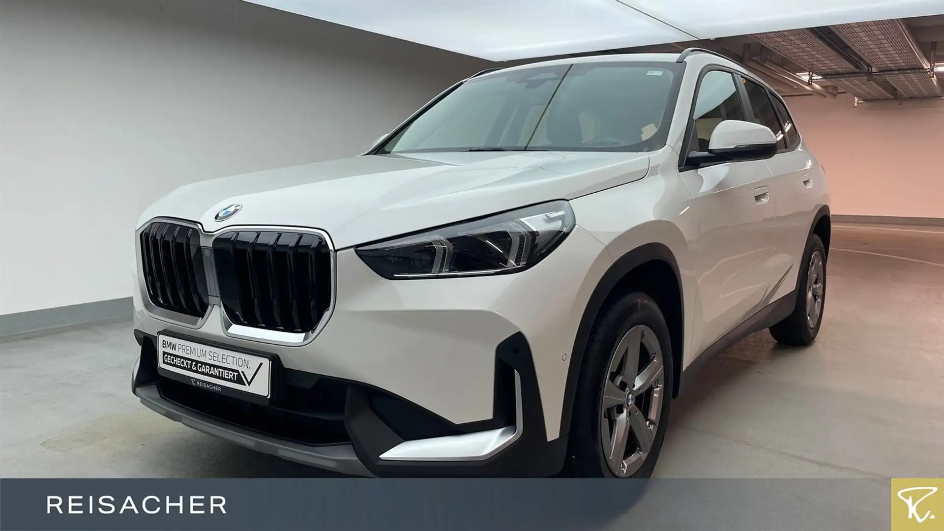 BMW X1 xDrive 20d A AHK,Autom Weiß - 1