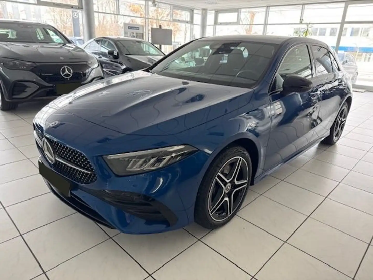 Mercedes-Benz A 250 A 250 e hybrid EQ AMG Line Advanced Plus Blu/Azzurro - 2