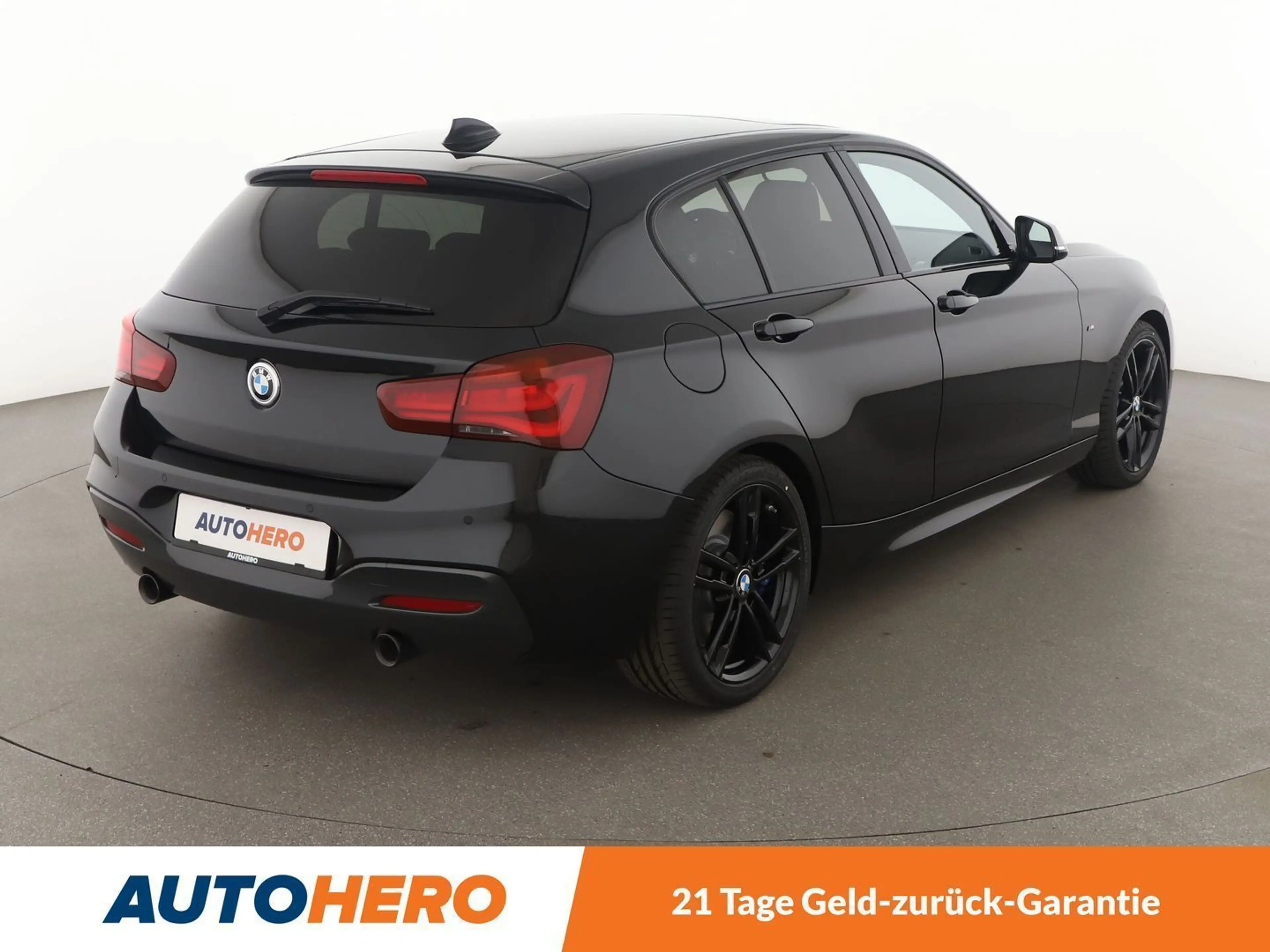 BMW 140 M140i xDrive Special Edition Aut.*NAVI*LED* — photo 6
