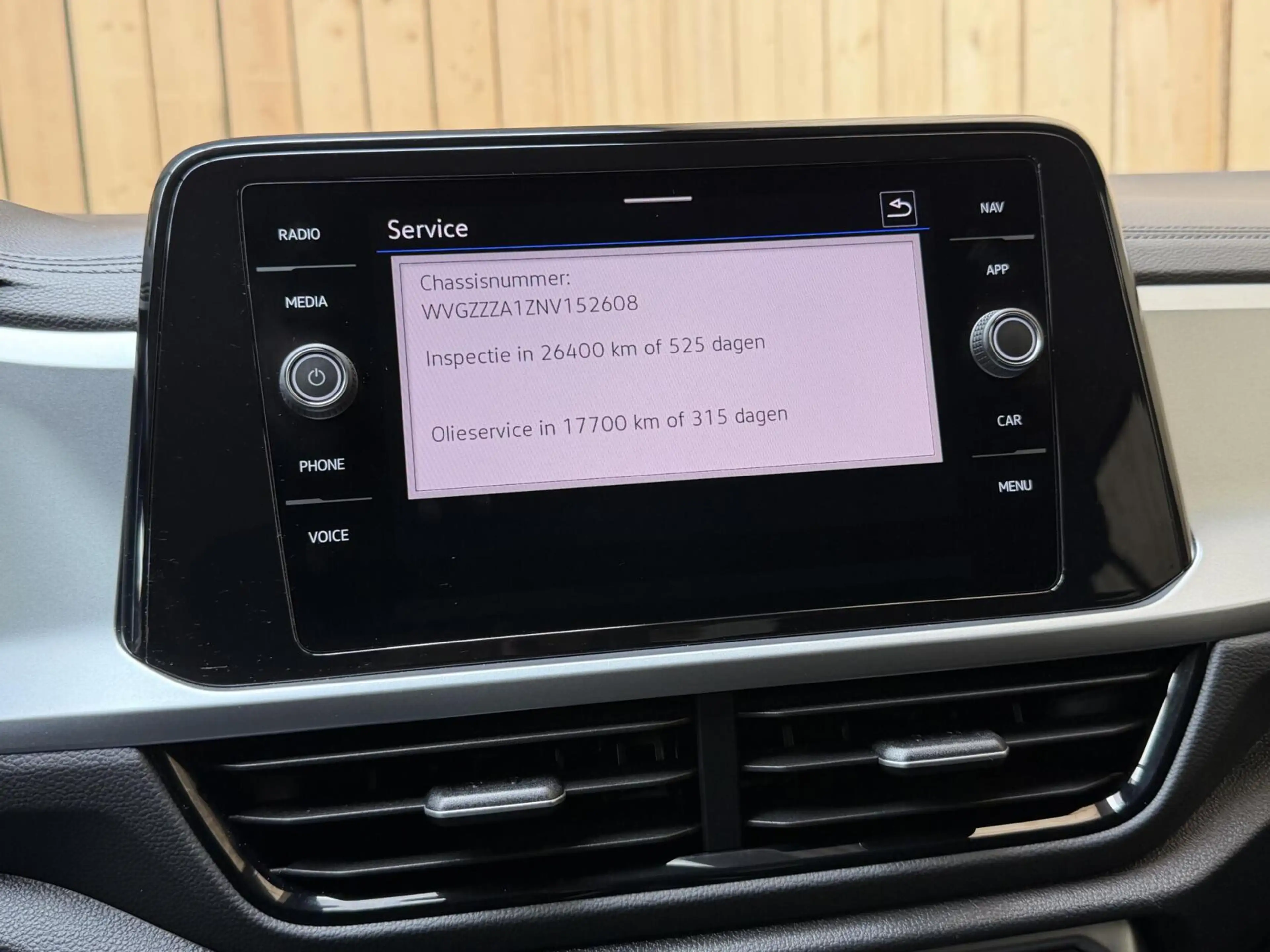 Volkswagen T-Roc 1.0 TSI Life 75 Edition Apple CarPlay/Android Auto — photo 23