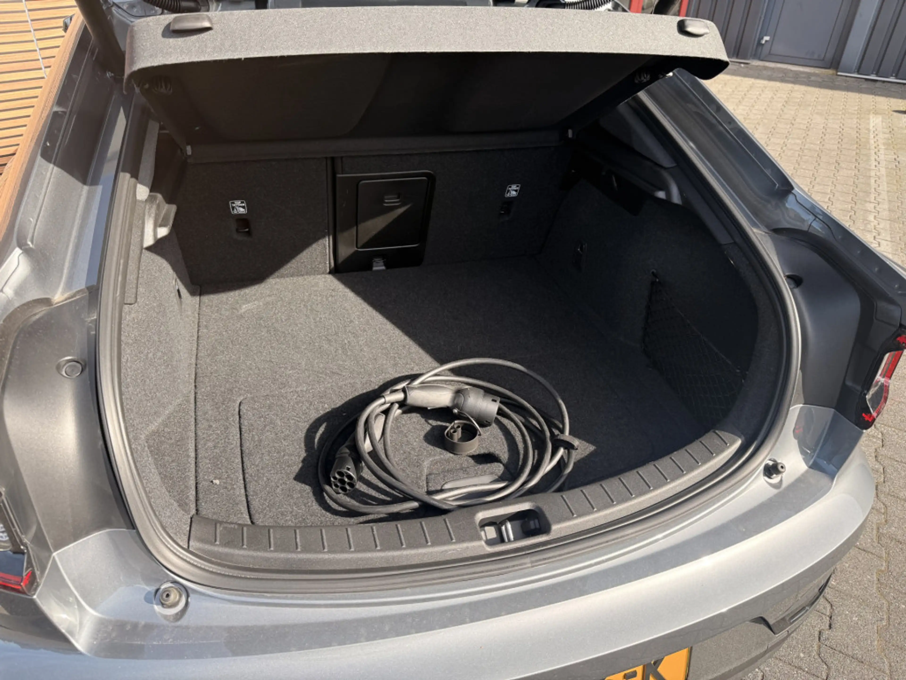 Polestar 2 Long Range Single Motor Prime 82 kWh — photo 37