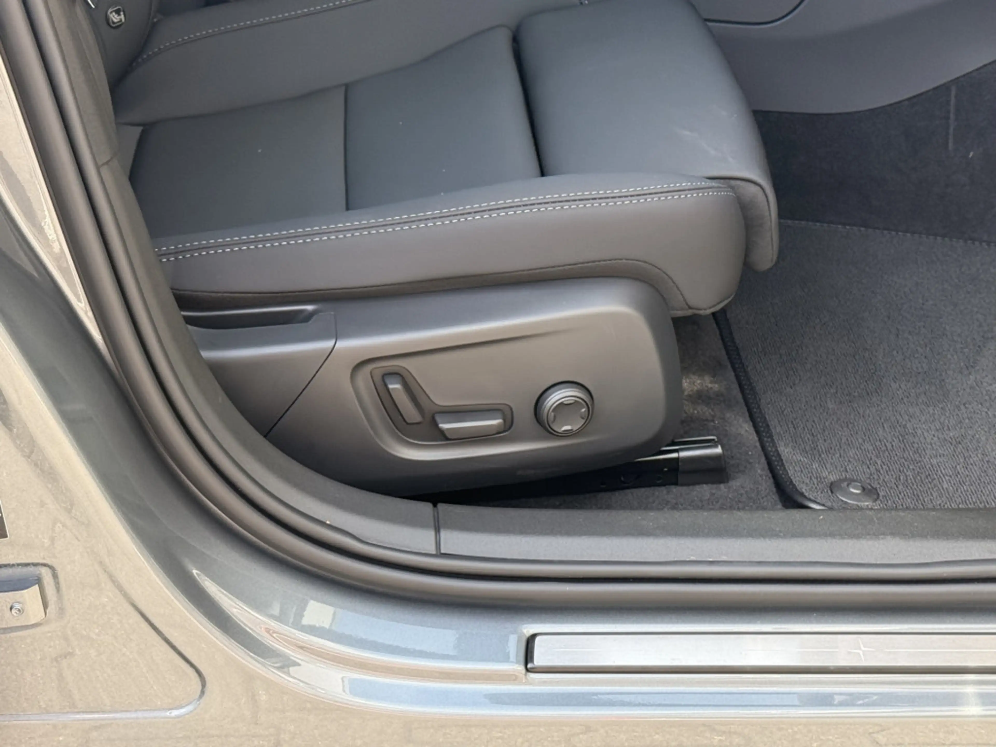 Polestar 2 Long Range Single Motor Prime 82 kWh — photo 44