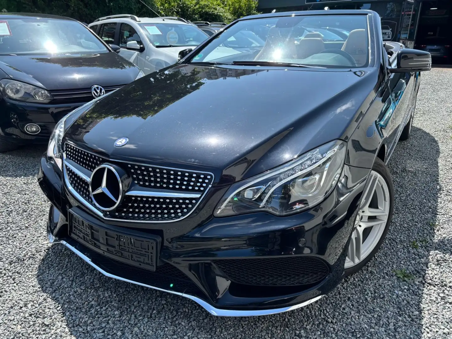 Mercedes-Benz E 250 Cabrio*9-Gang*ILS*AMG*NAVI*SHZ*MFL*ELKTR.S Schwarz - 2