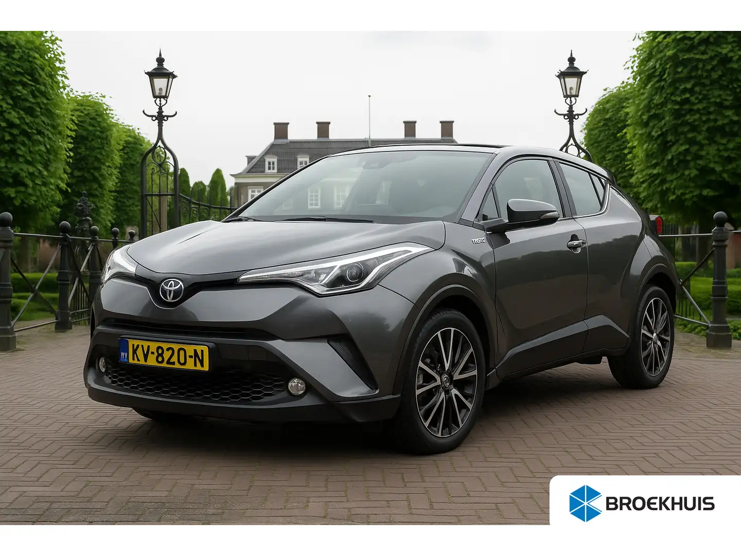 Toyota C-HR 1.8 Hybrid Executive | HALF LEDER | CAMERA | NAVI Grey - 1