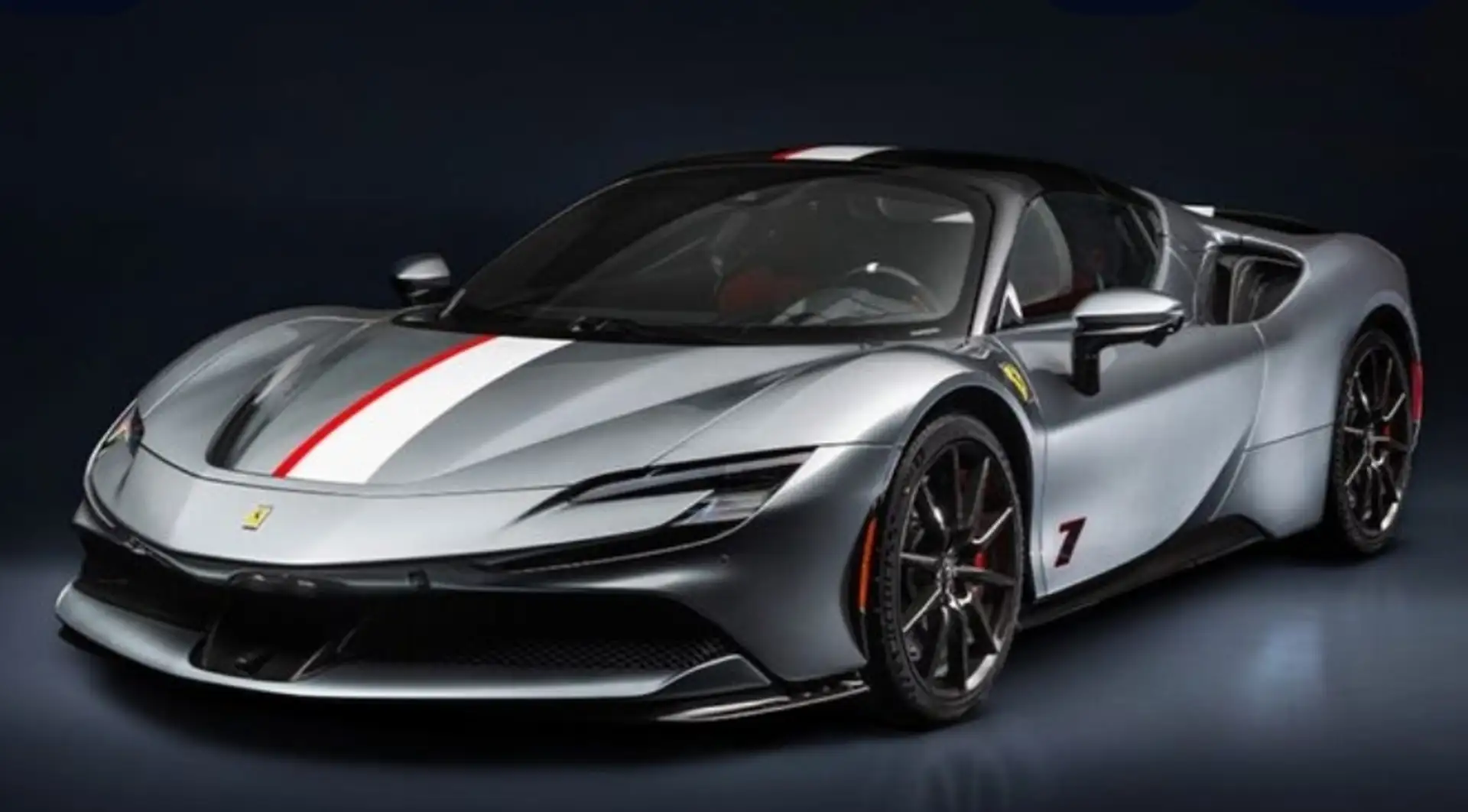 Ferrari SF90 Spider Plateado - 1