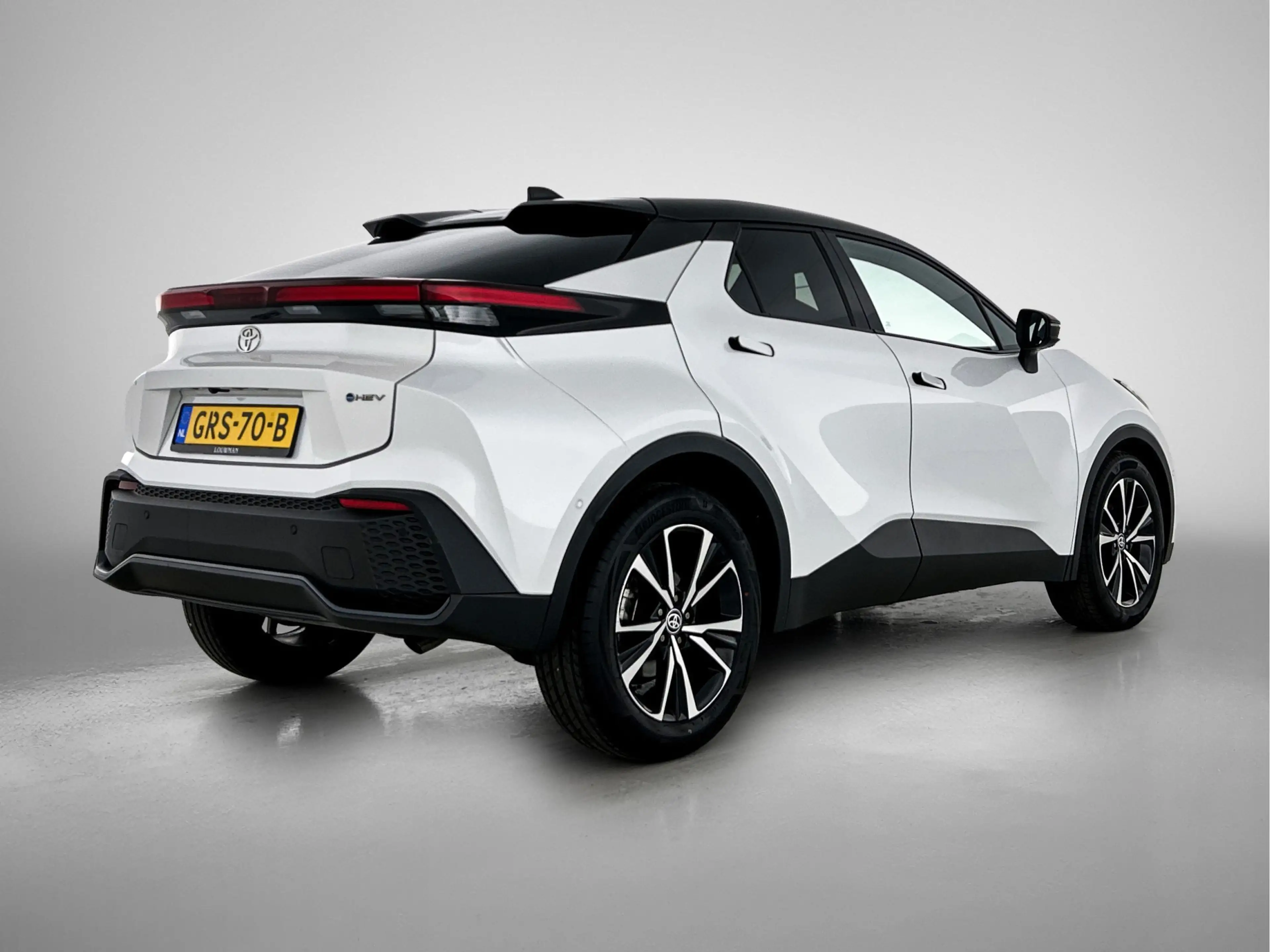 Toyota C-HR 1.8 Hybrid 140 First Edition | Dealeronderhouden | — photo 2