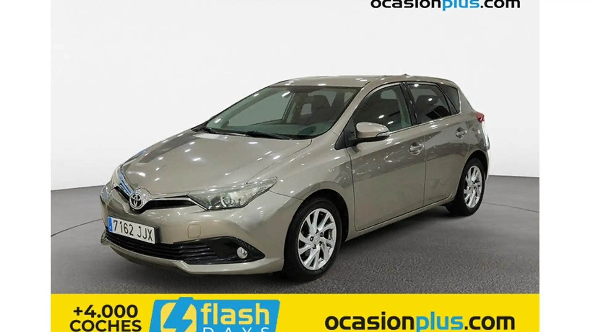 Toyota Auris 90D Active Marrón - 1