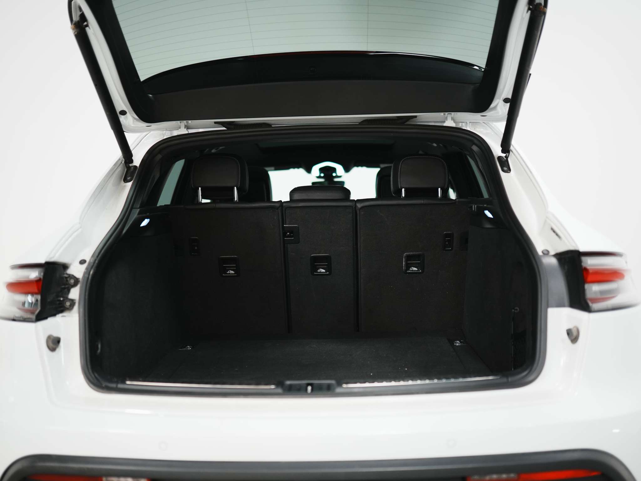 used 2022 Porsche Macan car, priced at $48,900