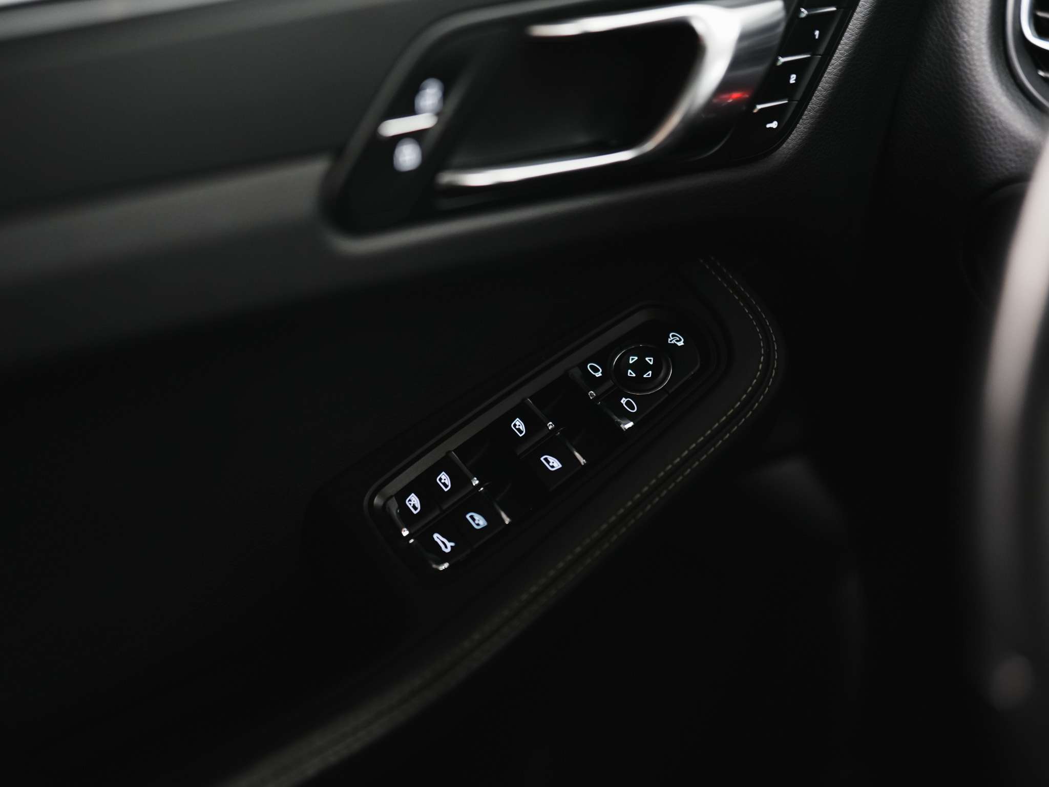 2022 Porsche Macan PREMIUM PLUS | PANO | BOSE | 20 IN thumb 35