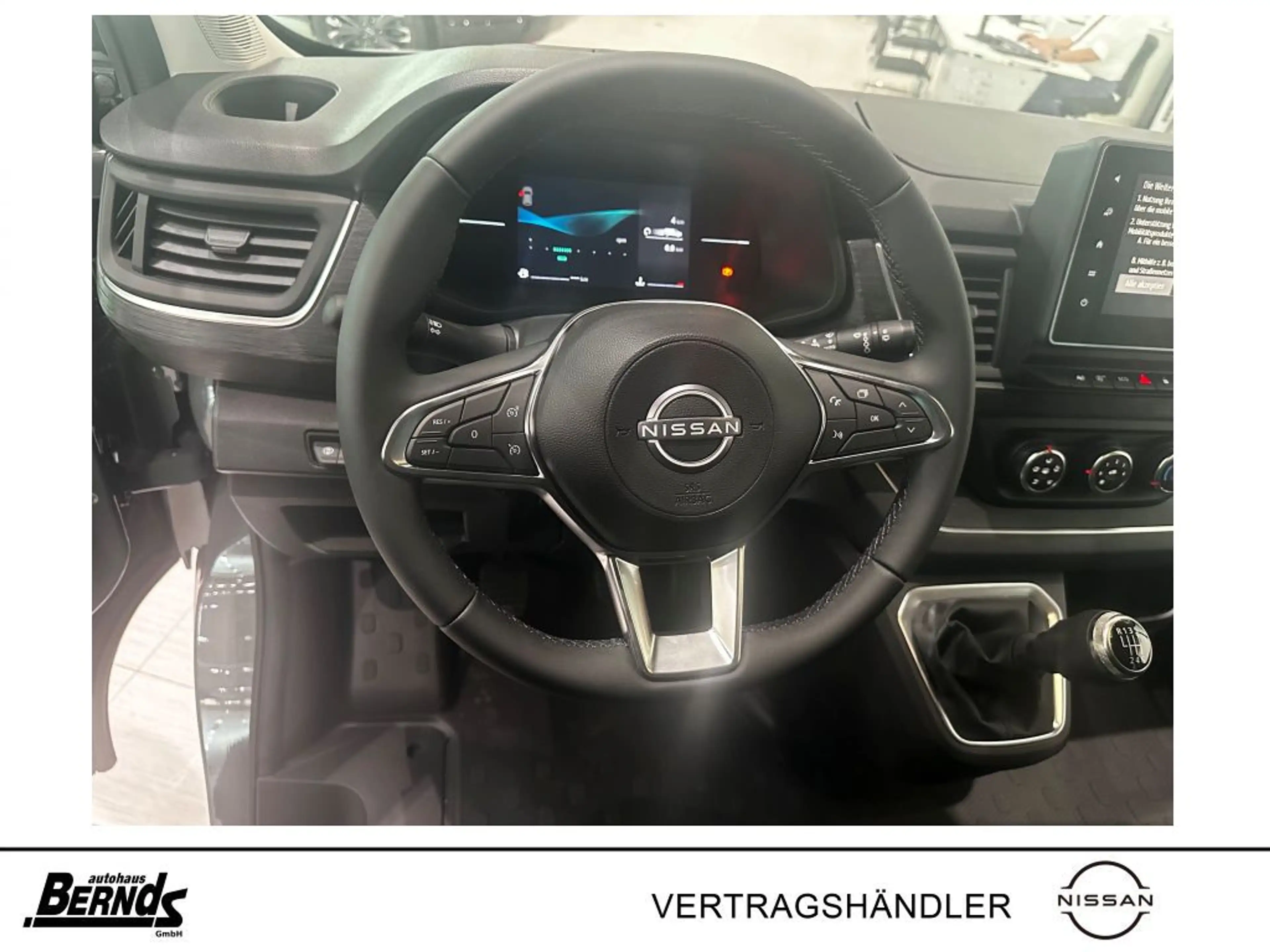 Nissan Primastar L1H1 2,8 dCi 150 (9-Si.) Tekna — photo 10