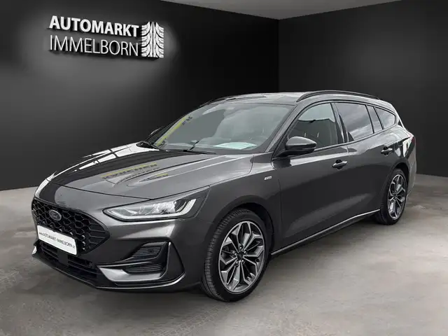 Ford Focus view 4