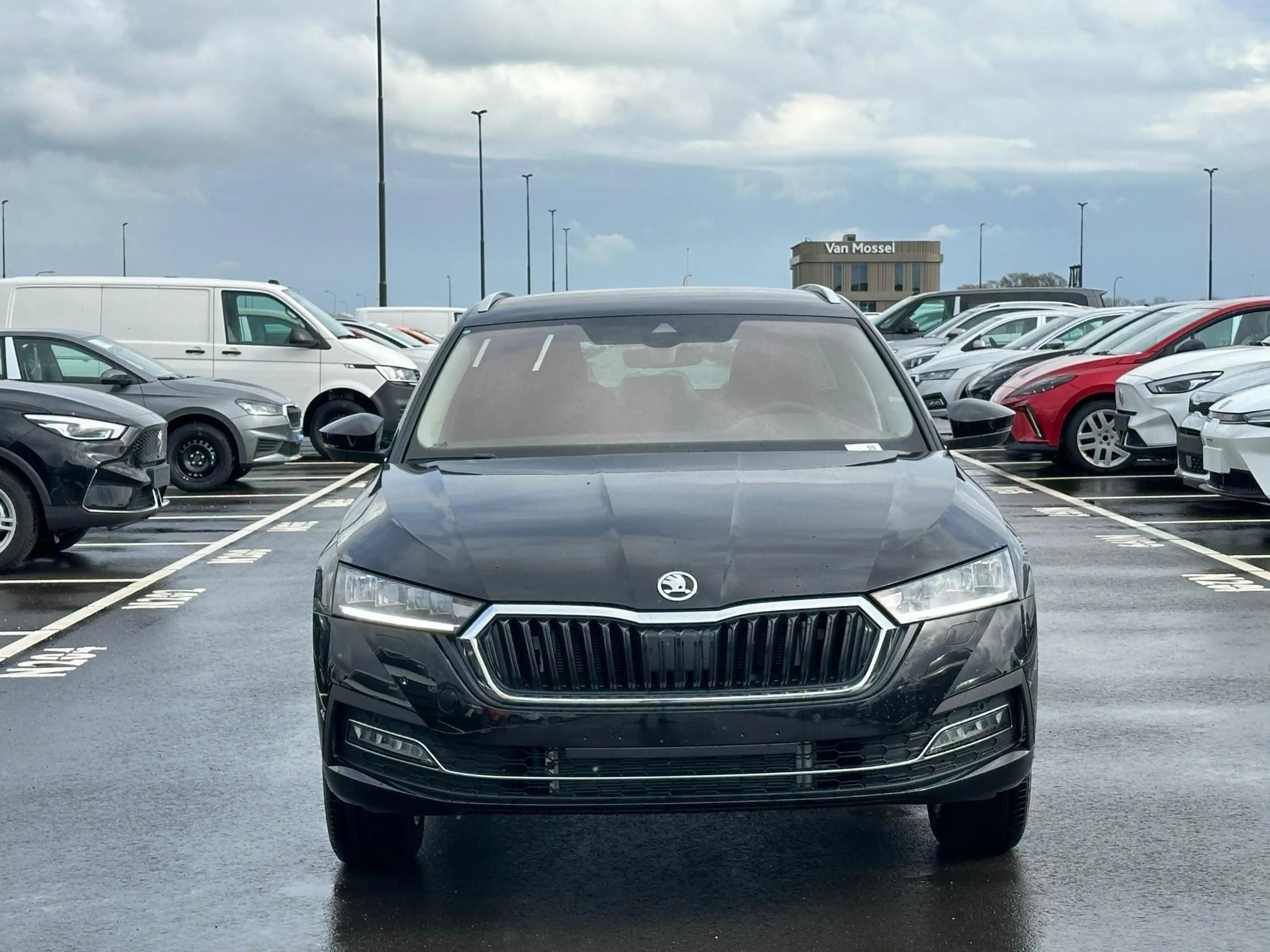 Skoda Octavia Combi 1.0 e-TSI Business Edition Plus 110 PK | Aut — photo 2