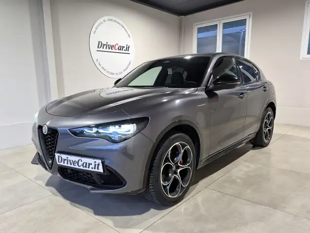 Alfa Romeo Stelvio VELOCE Q4 AT8 2.2 MTJ 210CV HARMAN & KARDON PACK