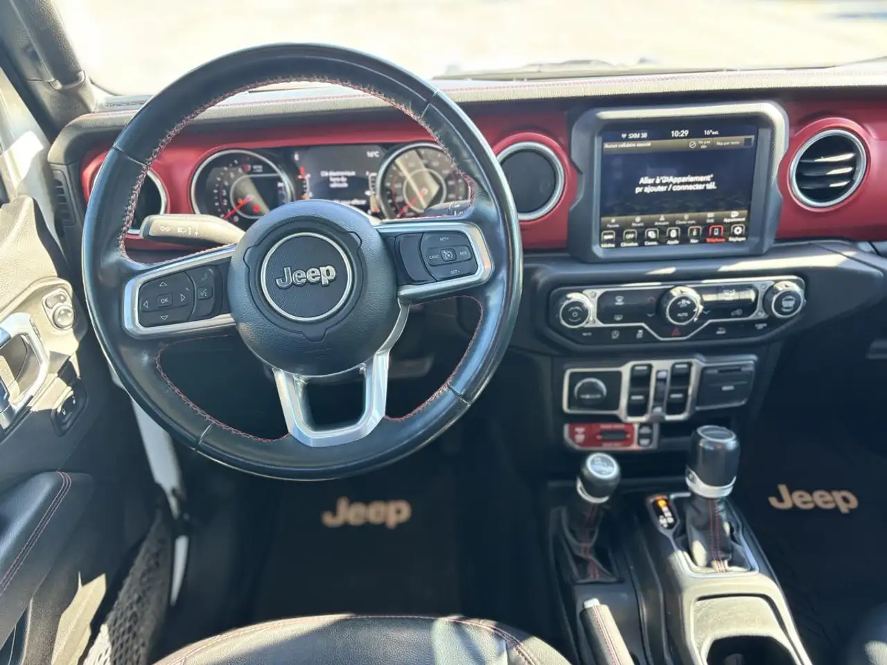 Jeep Gladiator снимка Jeep Gladiator