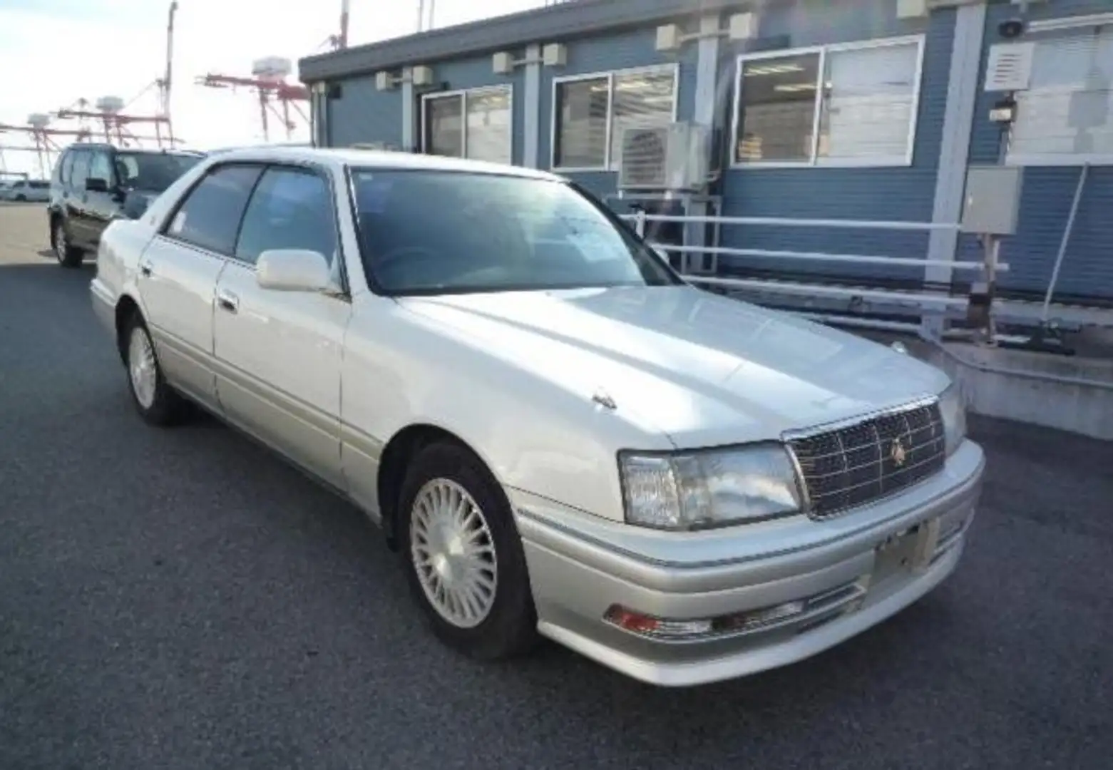 Toyota Crown JZS155 Royal Saloon 2JZ-GE Weiß - 1