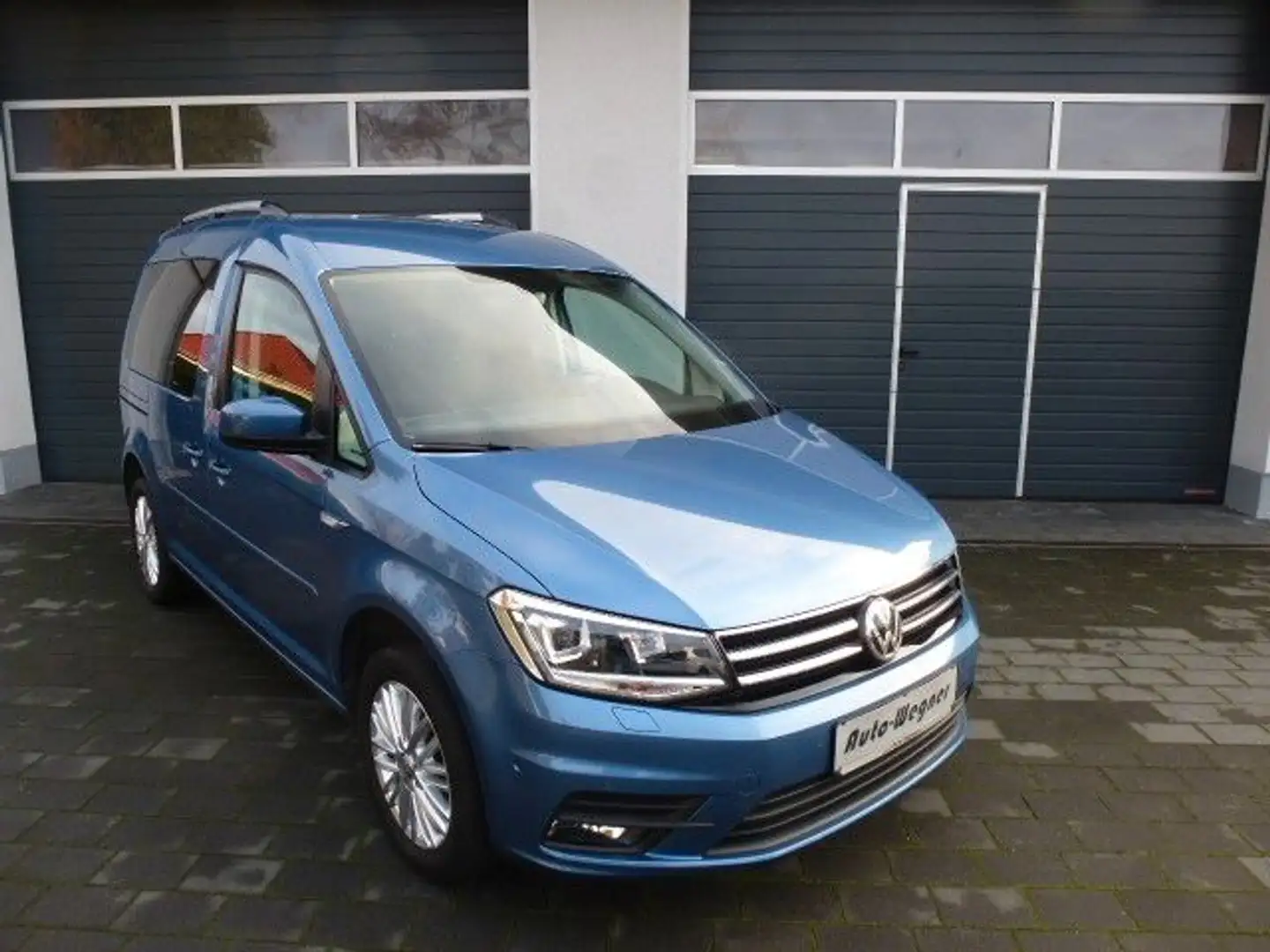 Volkswagen Caddy 1.4 TSI DSG BI-Xenon  SHZ Standh. AZV Blau - 1