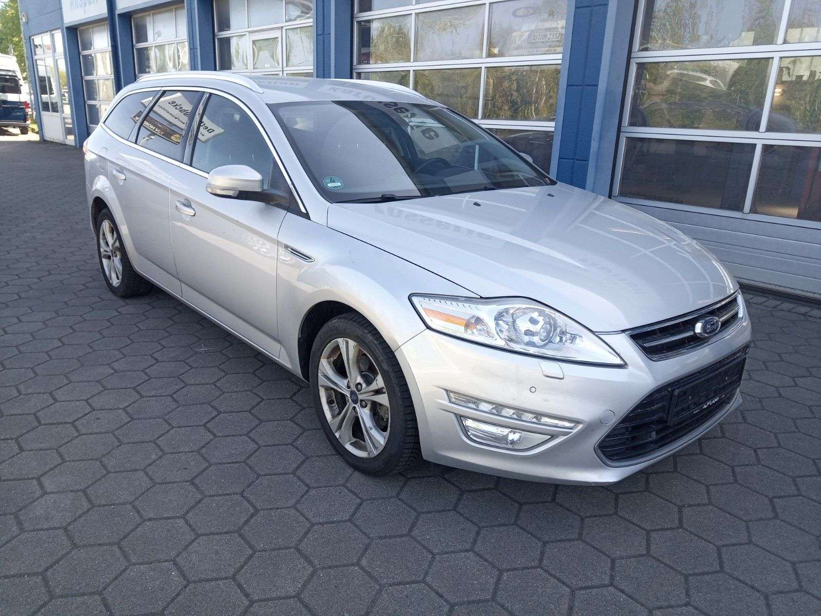 Second hand Ford Mondeo 1.6