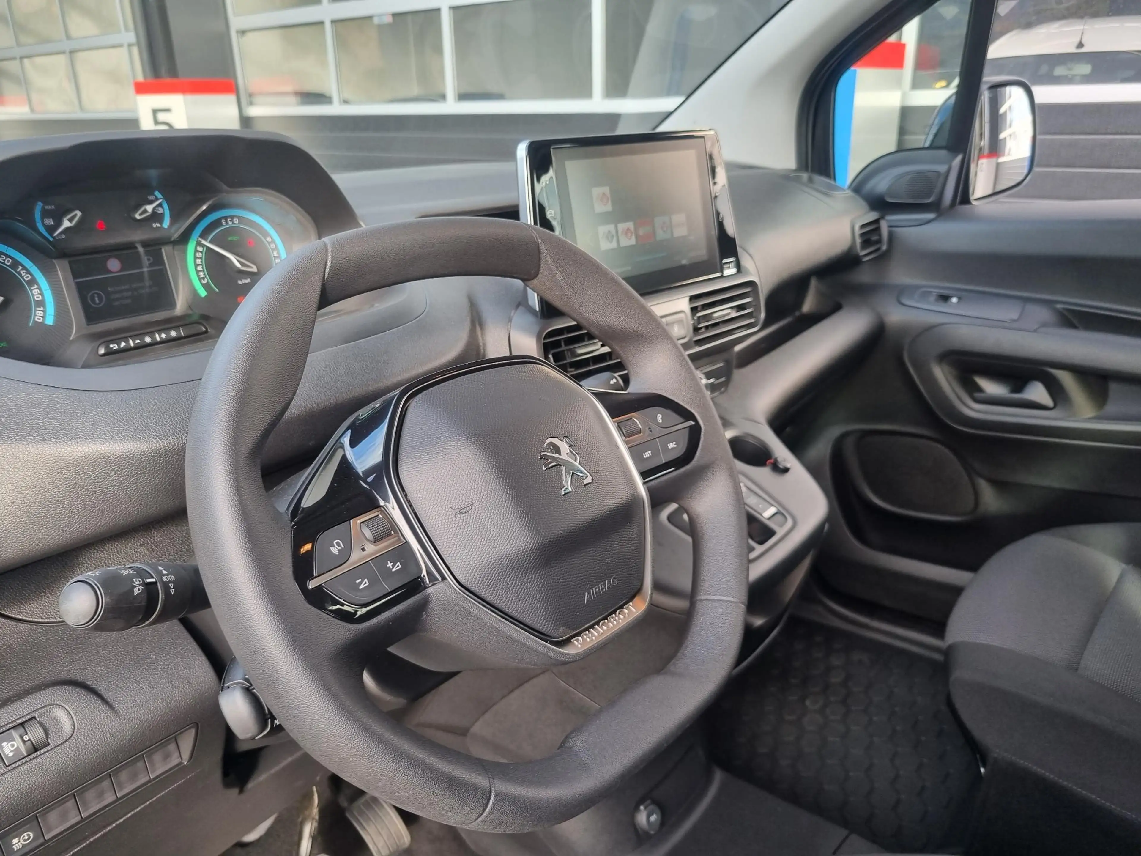 Peugeot e-Rifter EV Active Pack 50 kWh NAVI / ACHTERDEUREN / CRUISE — photo 8