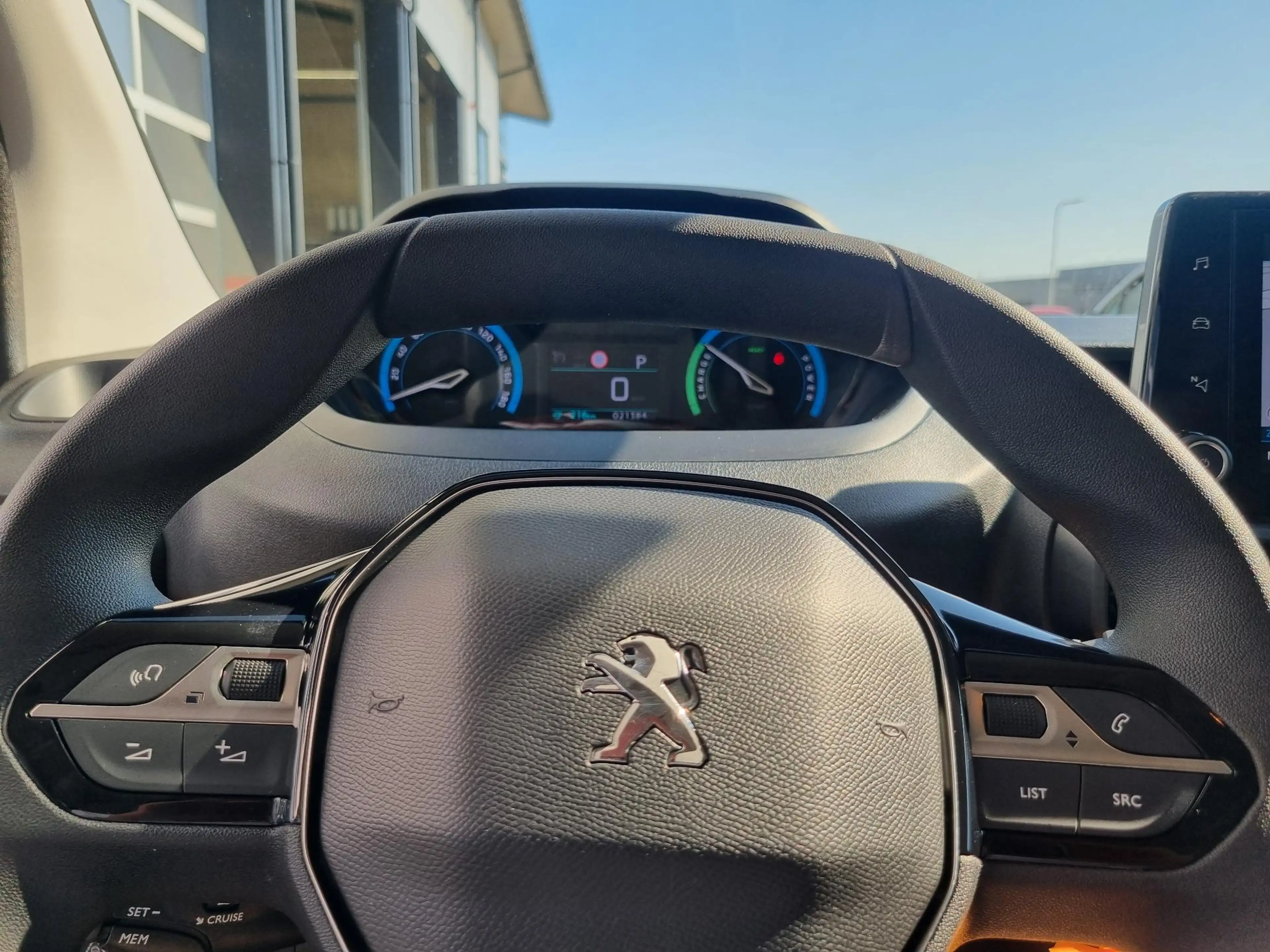 Peugeot e-Rifter EV Active Pack 50 kWh NAVI / ACHTERDEUREN / CRUISE — photo 6
