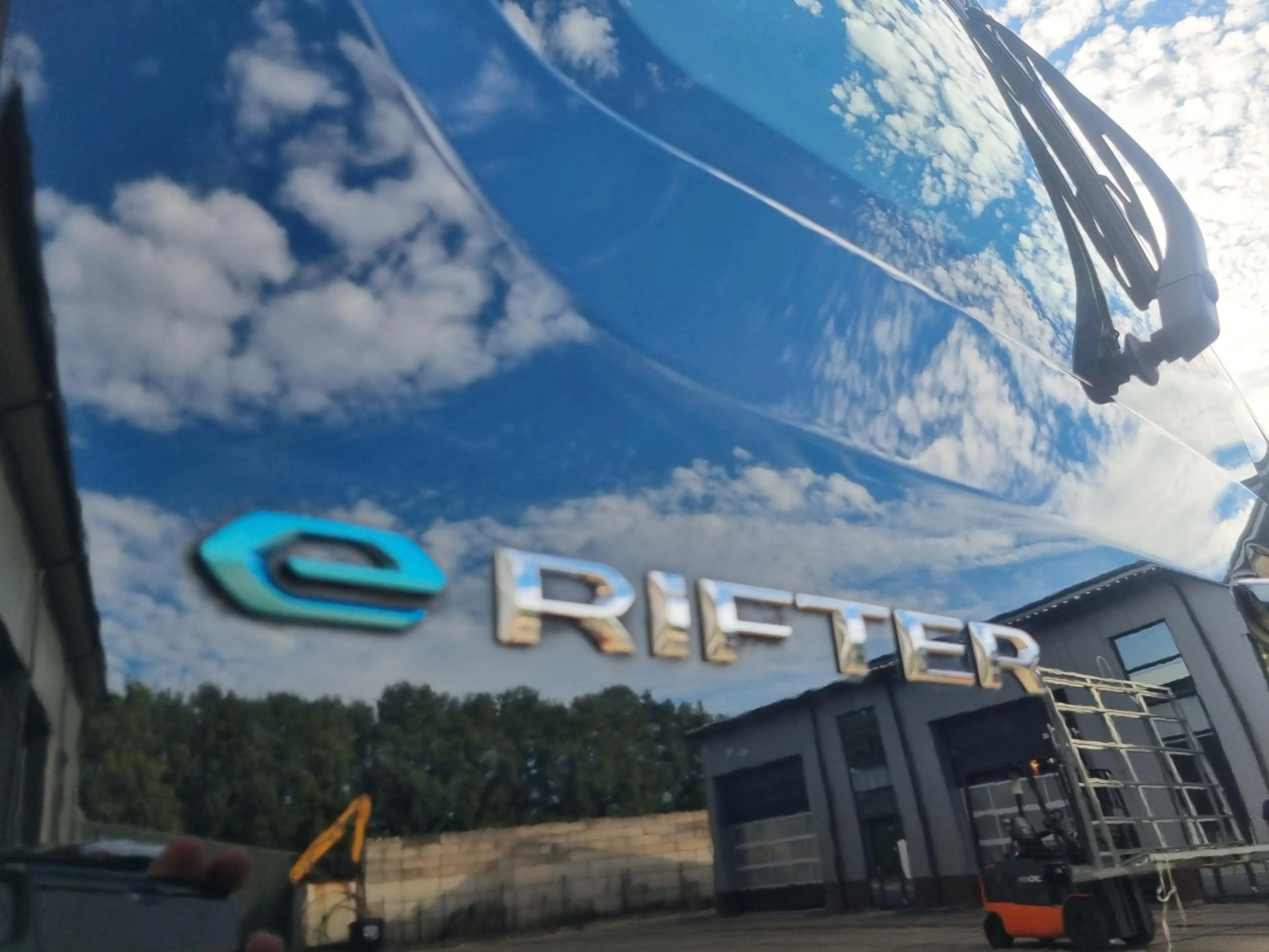 Peugeot e-Rifter EV Active Pack 50 kWh NAVI / ACHTERDEUREN / CRUISE — photo 18