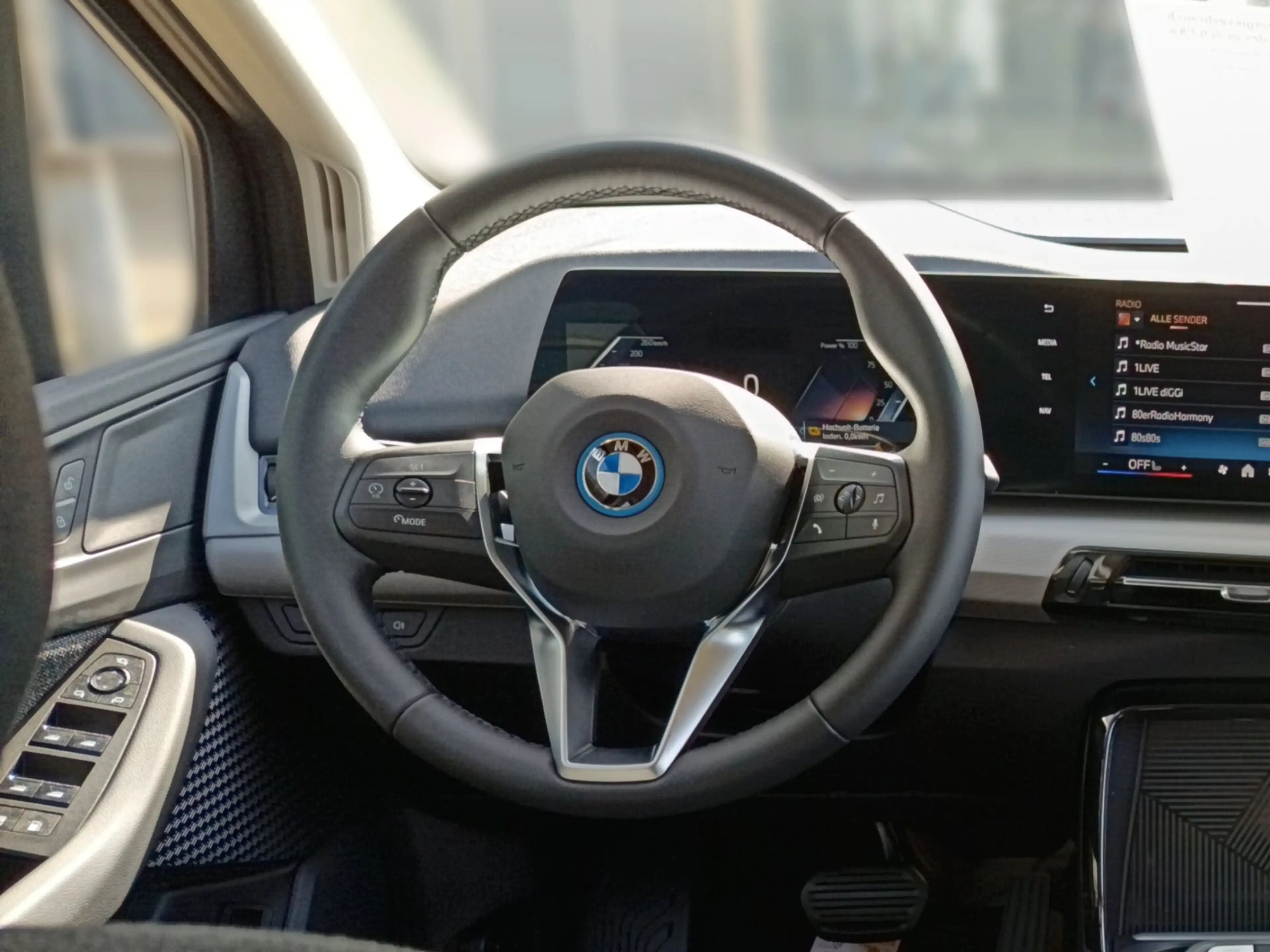 BMW 230 e xDrive Active Tourer AC-LADEN PLUS+DRIVING+PARKI — photo 15
