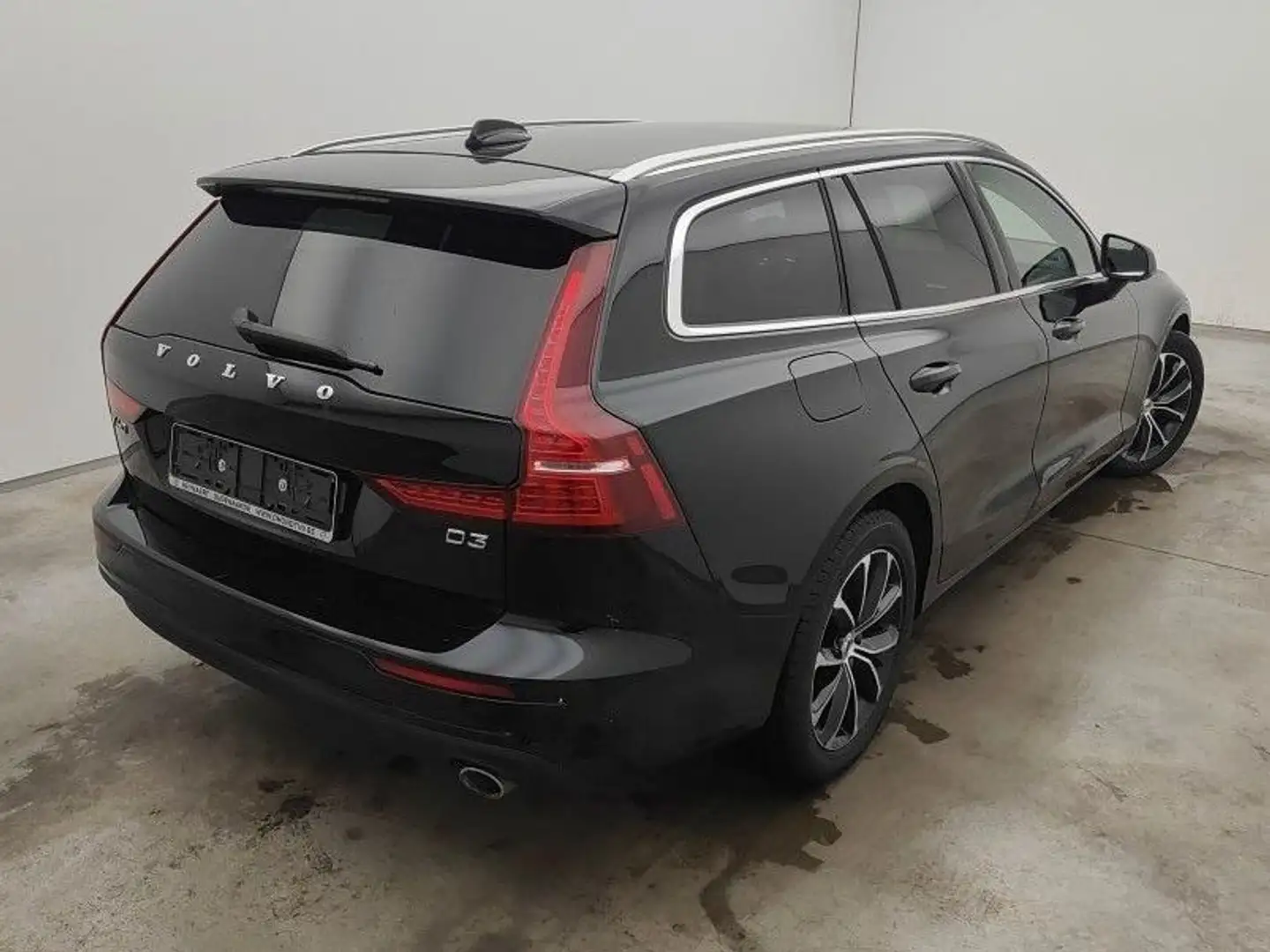 Volvo V60 Momentum Pro D3 LED/NAVI/PDC/R´CAM/SHZ Schwarz - 2