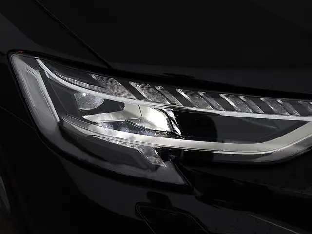Audi A8 60 TFSI e quattro S-Line Aut MATRIX LUFT SKY Ansicht 11