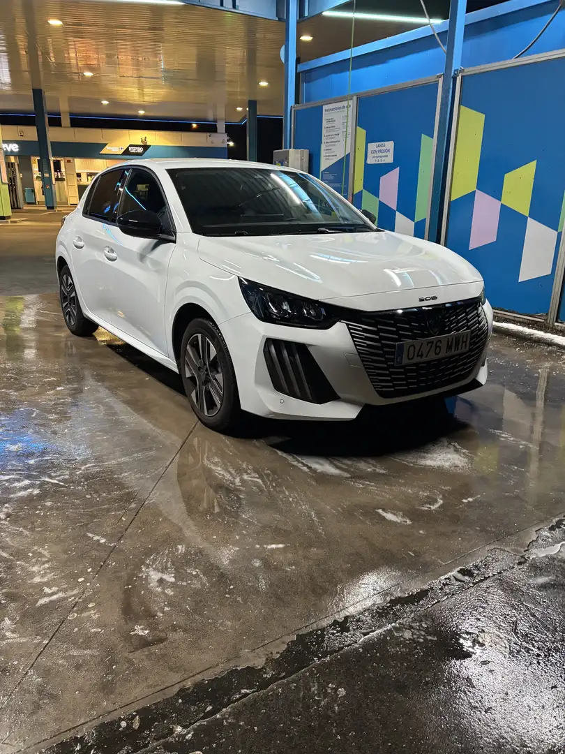 Peugeot 208 Allure Hybrid 100 e-DCS6 Blanco - 2