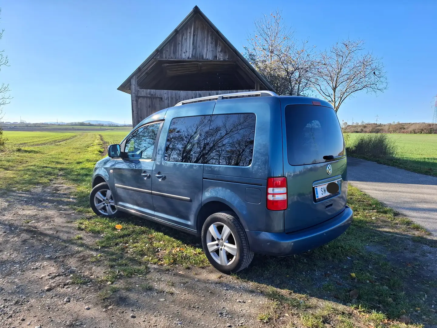 Volkswagen Caddy Caddy Kombi Highline BMT 2,0 TDI DPF DSG Highline Grün - 2