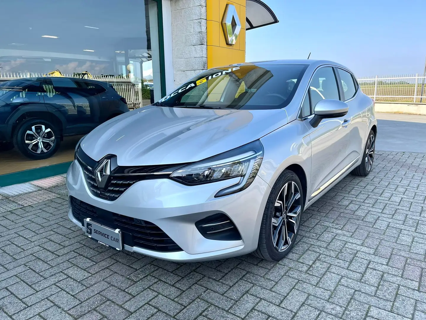 Renault Clio 1.6 E-Tech hybrid Intens 140cv auto Zilver - 1