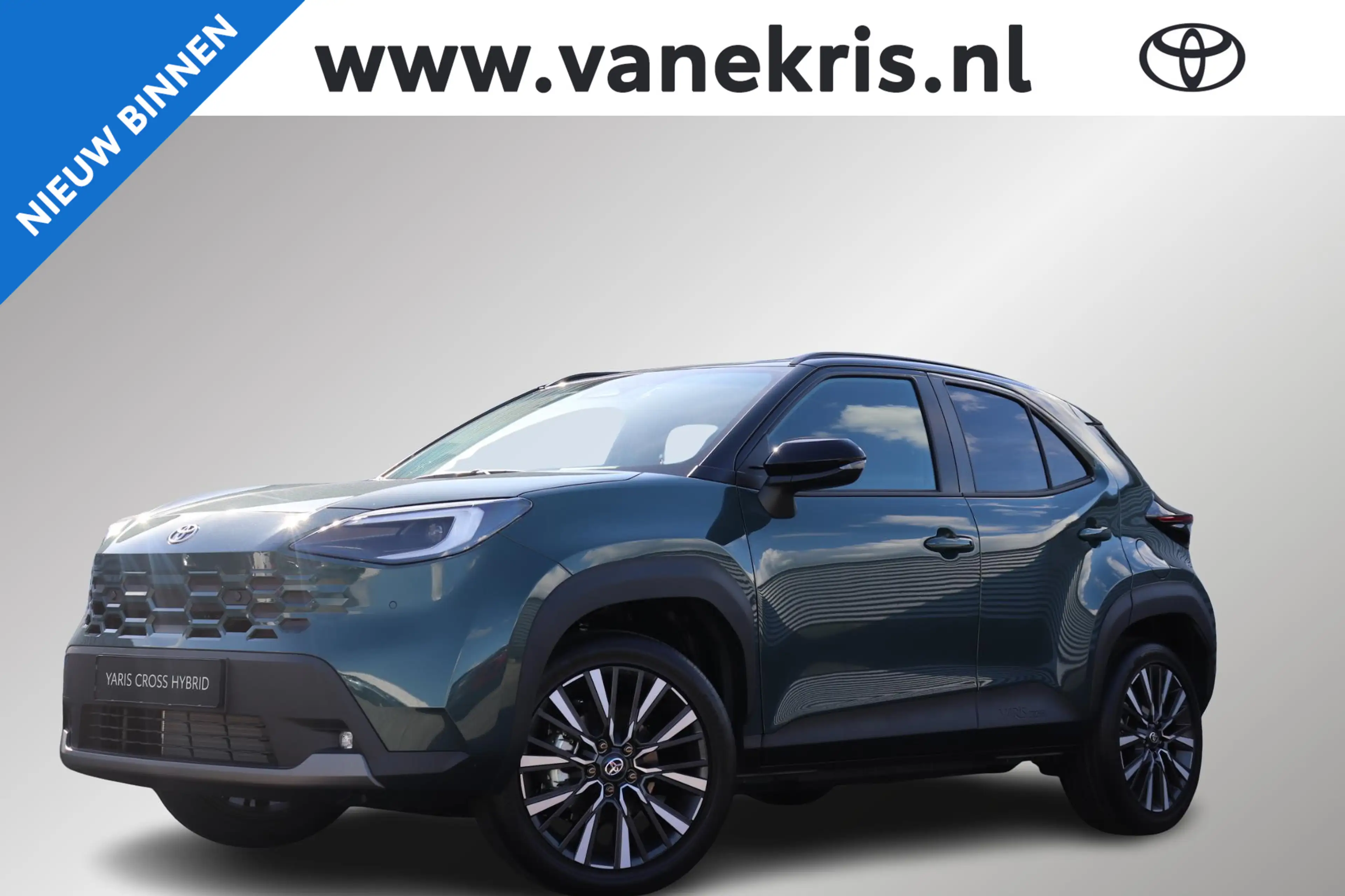 Toyota Yaris Cross 1.5 Hybrid 130 Executive, Bi-Tone, BSM, Keyless, H