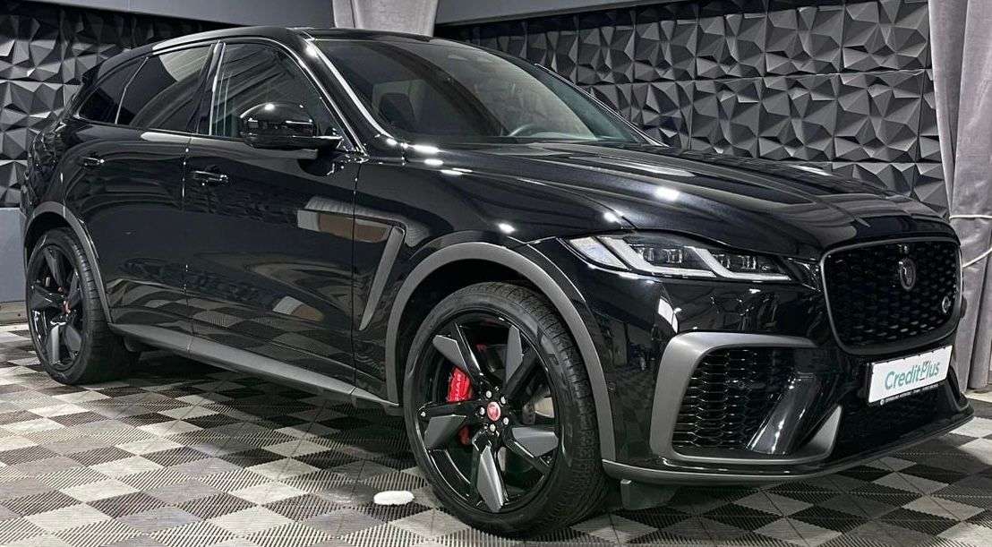 Jaguar F-Pace