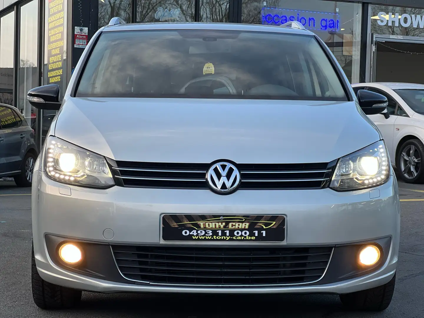 Volkswagen Touran 1.4 TSI*5PL*NAVI*Xénon*LED*CUIR*CLIMA*BT*AUX* Grijs - 1