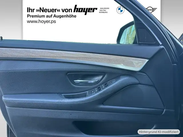 BMW 5 Series view 14
