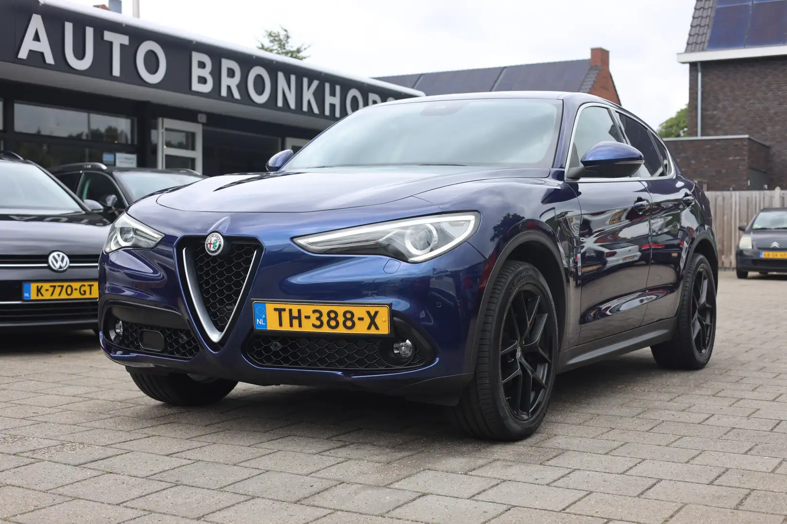 Alfa Romeo Stelvio 2.2D AWD | LEDER | AUT | CAMERA | NAVI | TREKHAAK Blauw - 1