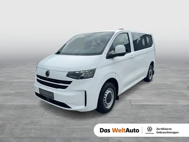 Volkswagen Transporter main image