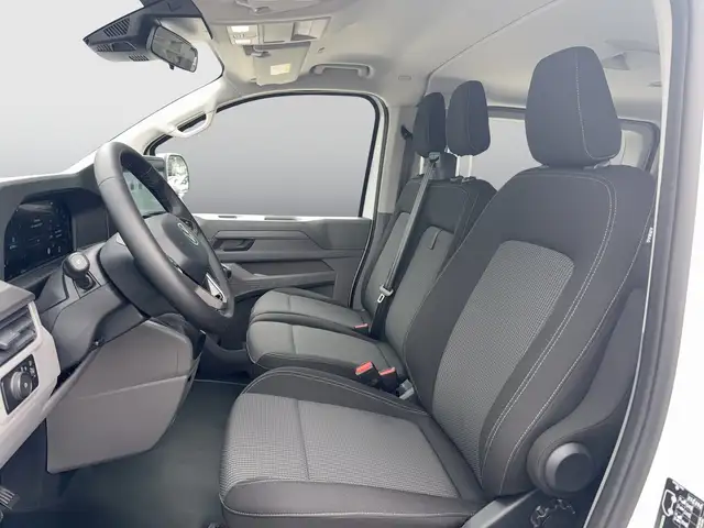 Volkswagen Transporter view 9