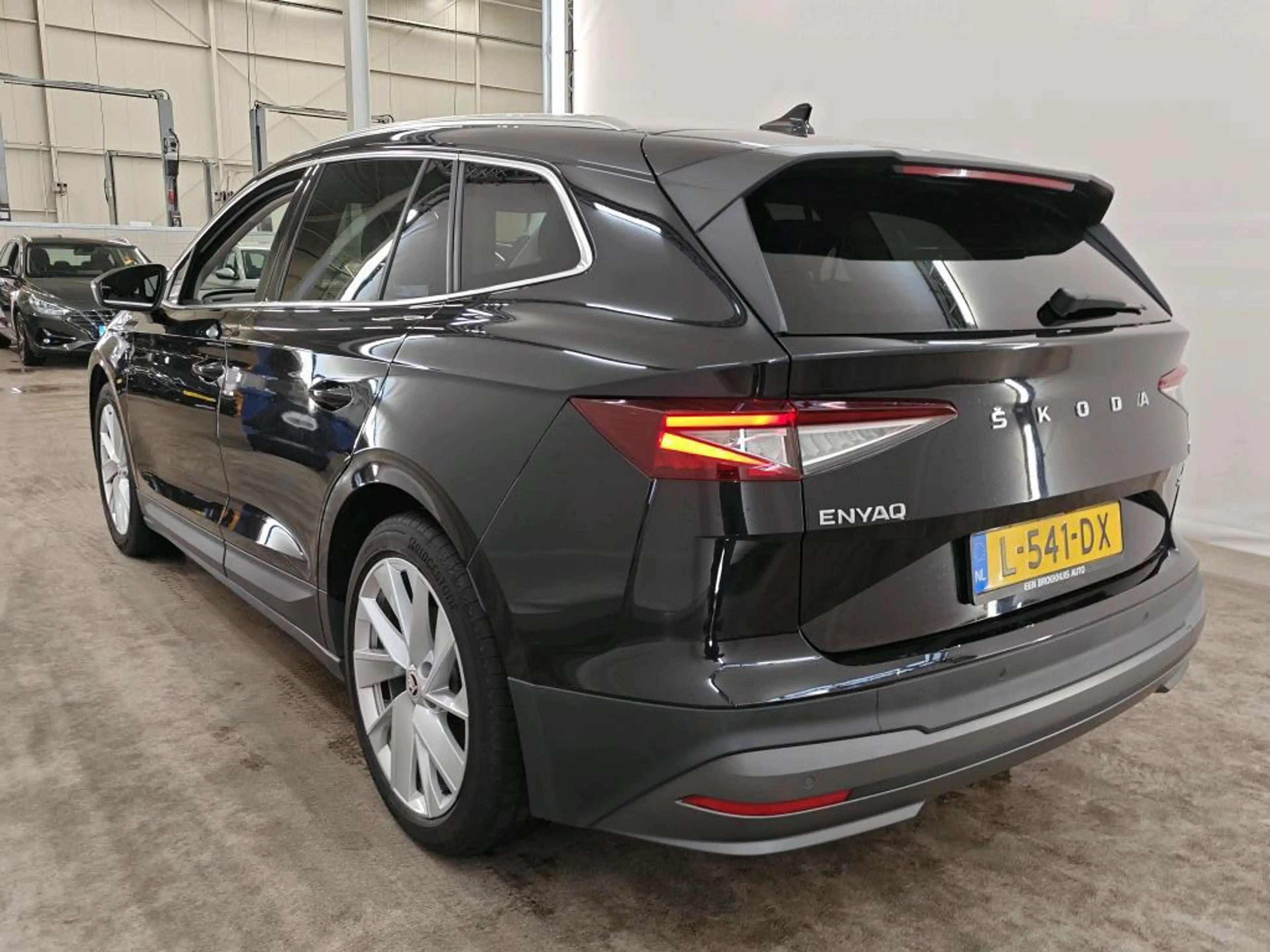 Skoda Enyaq iV 80 125kW LADEN DEALEROND FASE 3 WARMTEPOMP|SOH — photo 7