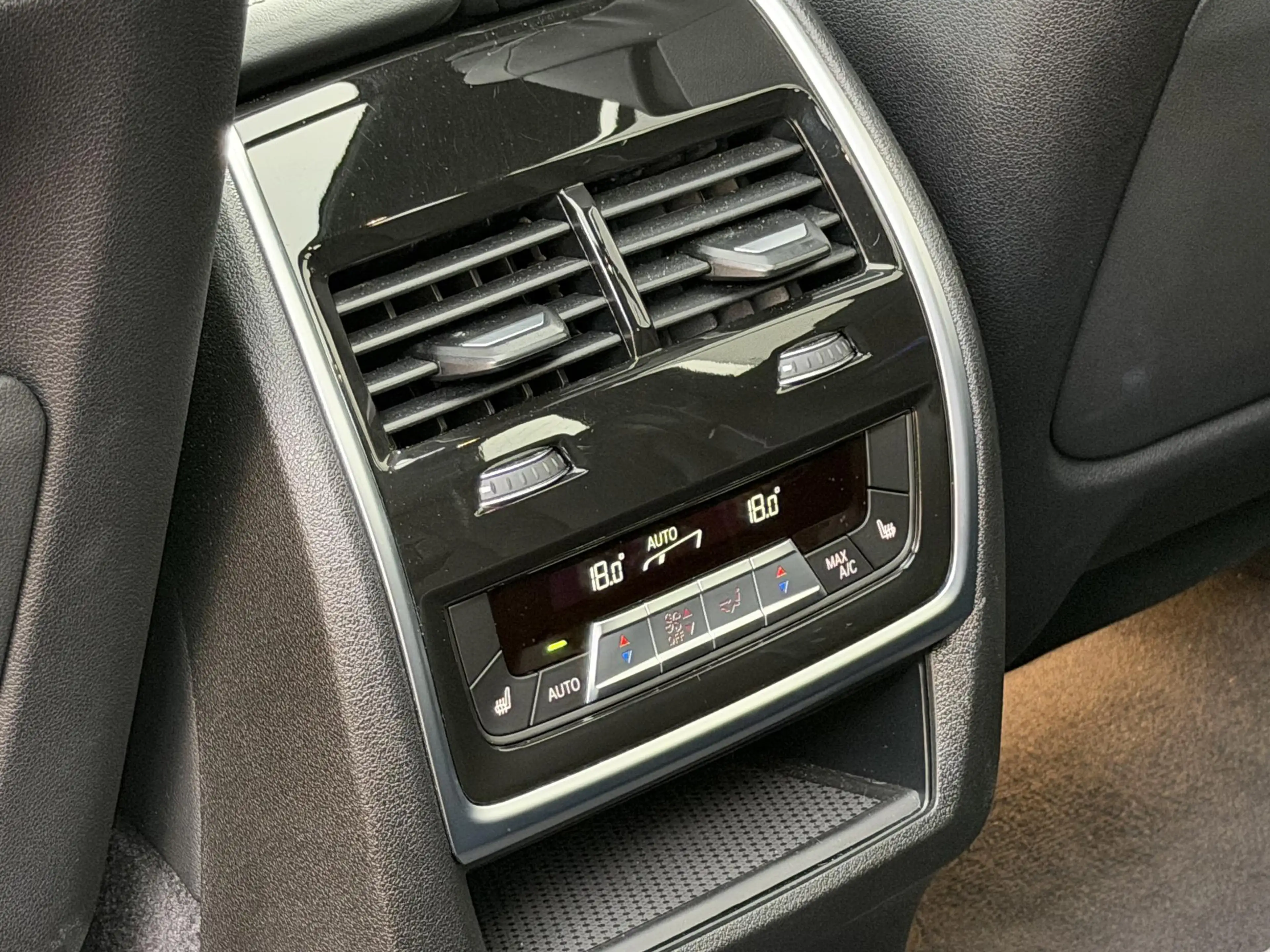 BMW X5 xDrive50e M Sport - BTW - Massagestoelen - 360 - — photo 35