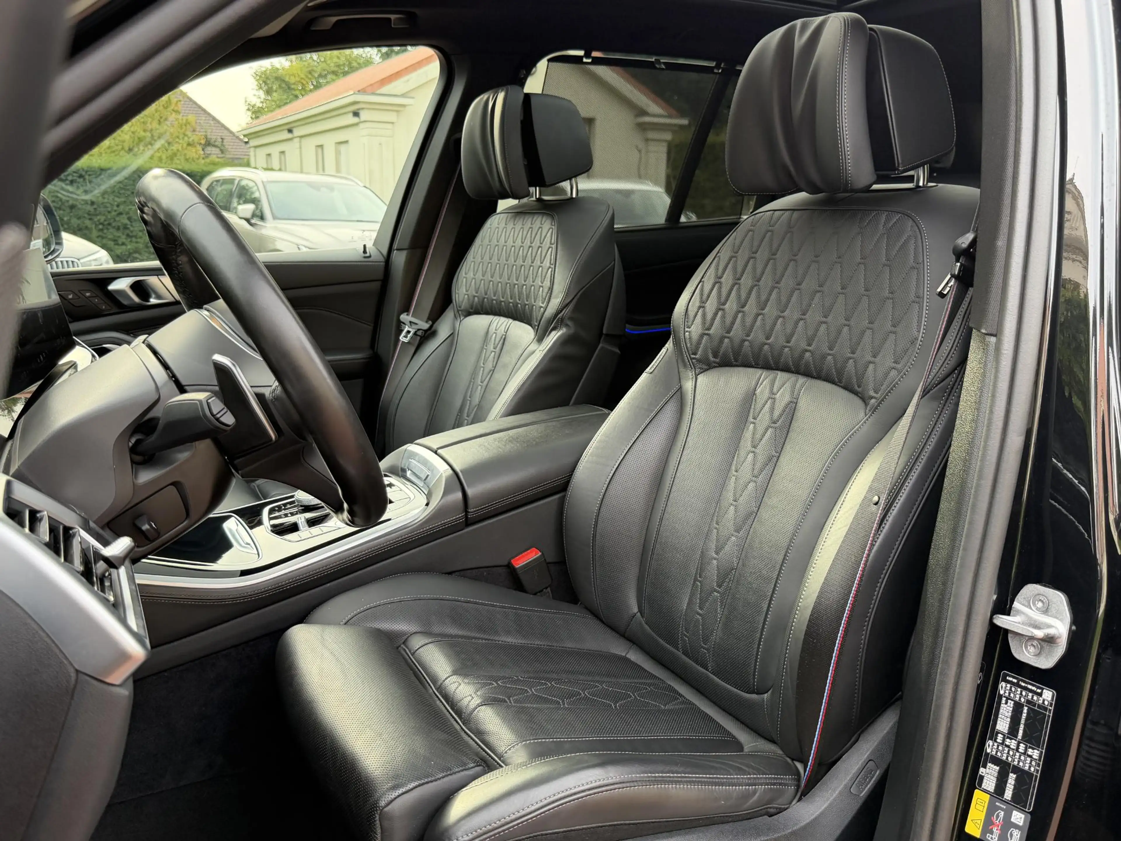 BMW X5 xDrive50e M Sport - BTW - Massagestoelen - 360 - — photo 33