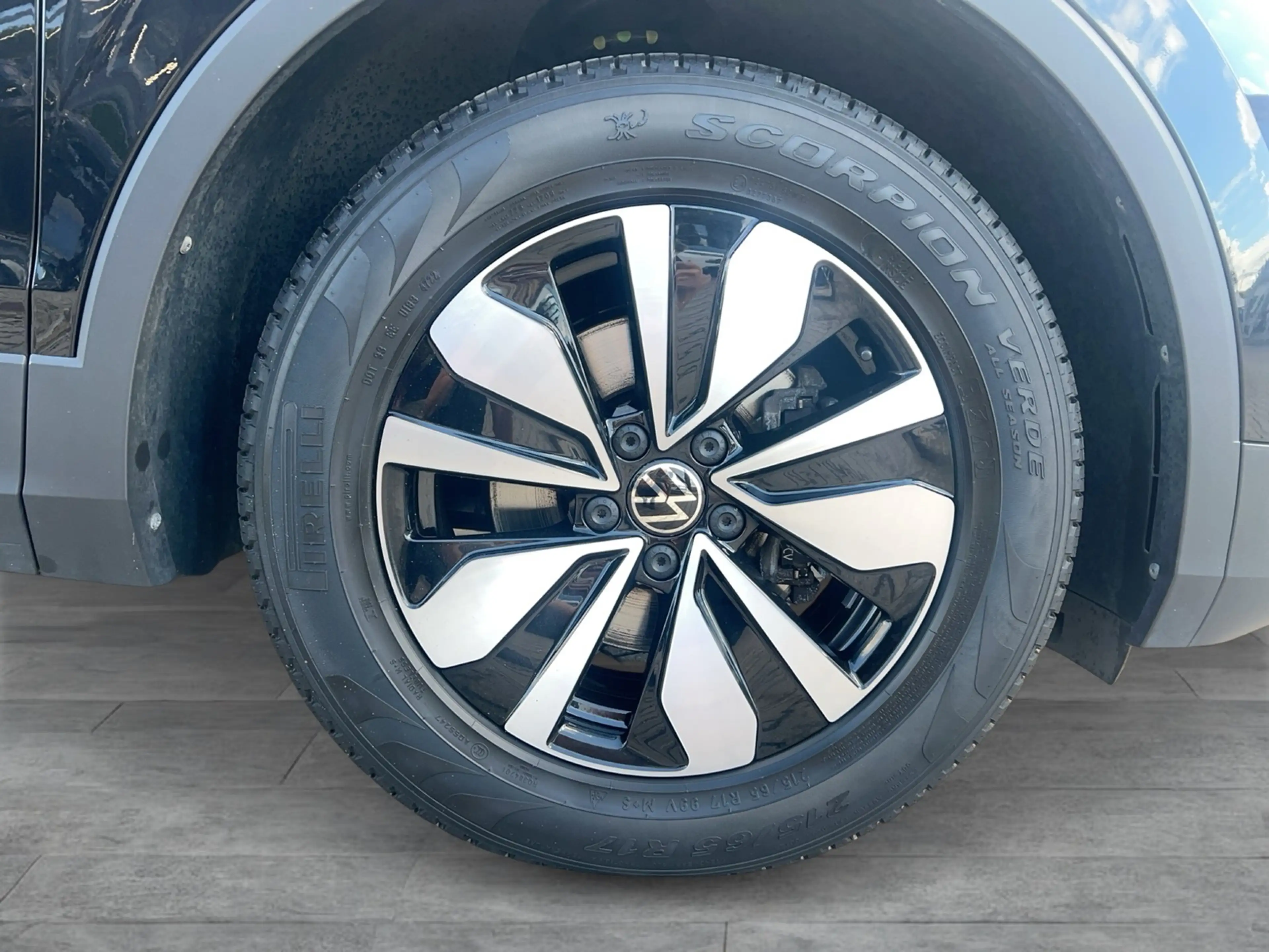 Volkswagen Tiguan 1.5 TSI Move DSG Standhzg. LED Navi AID ACC PDC SH — photo 7