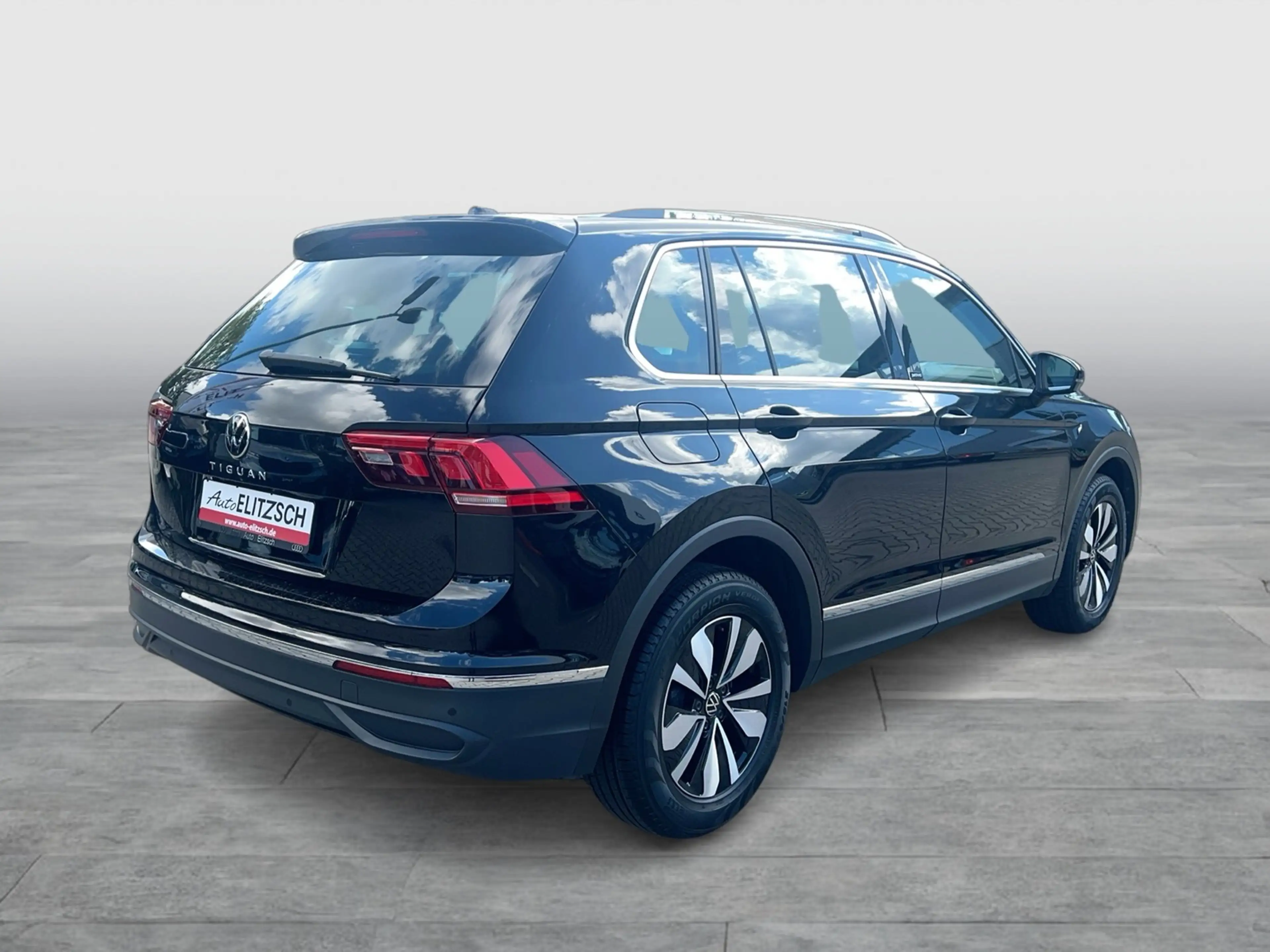 Volkswagen Tiguan 1.5 TSI Move DSG Standhzg. LED Navi AID ACC PDC SH — photo 5